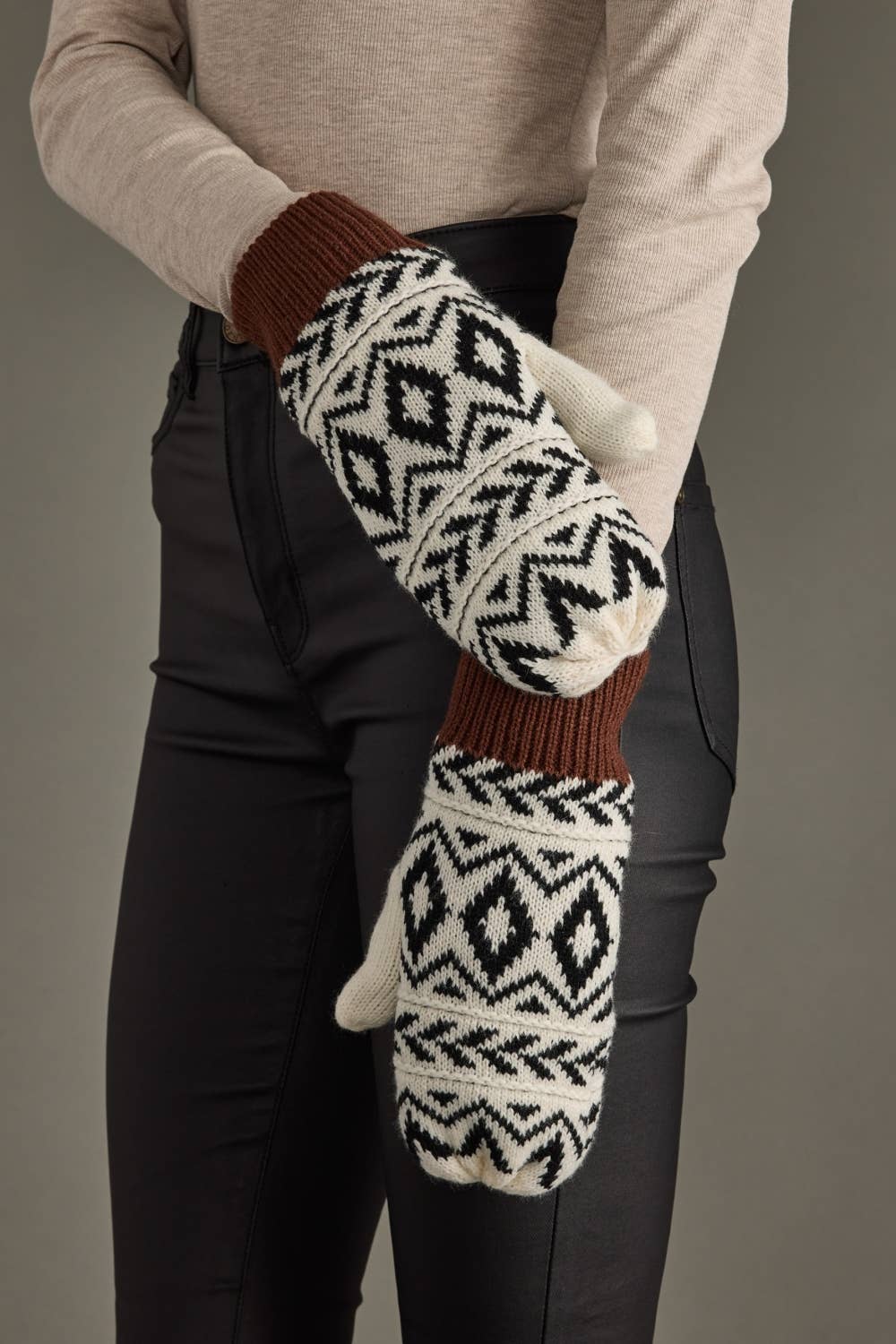 Ivory, Black & Gray Patterned Mittens