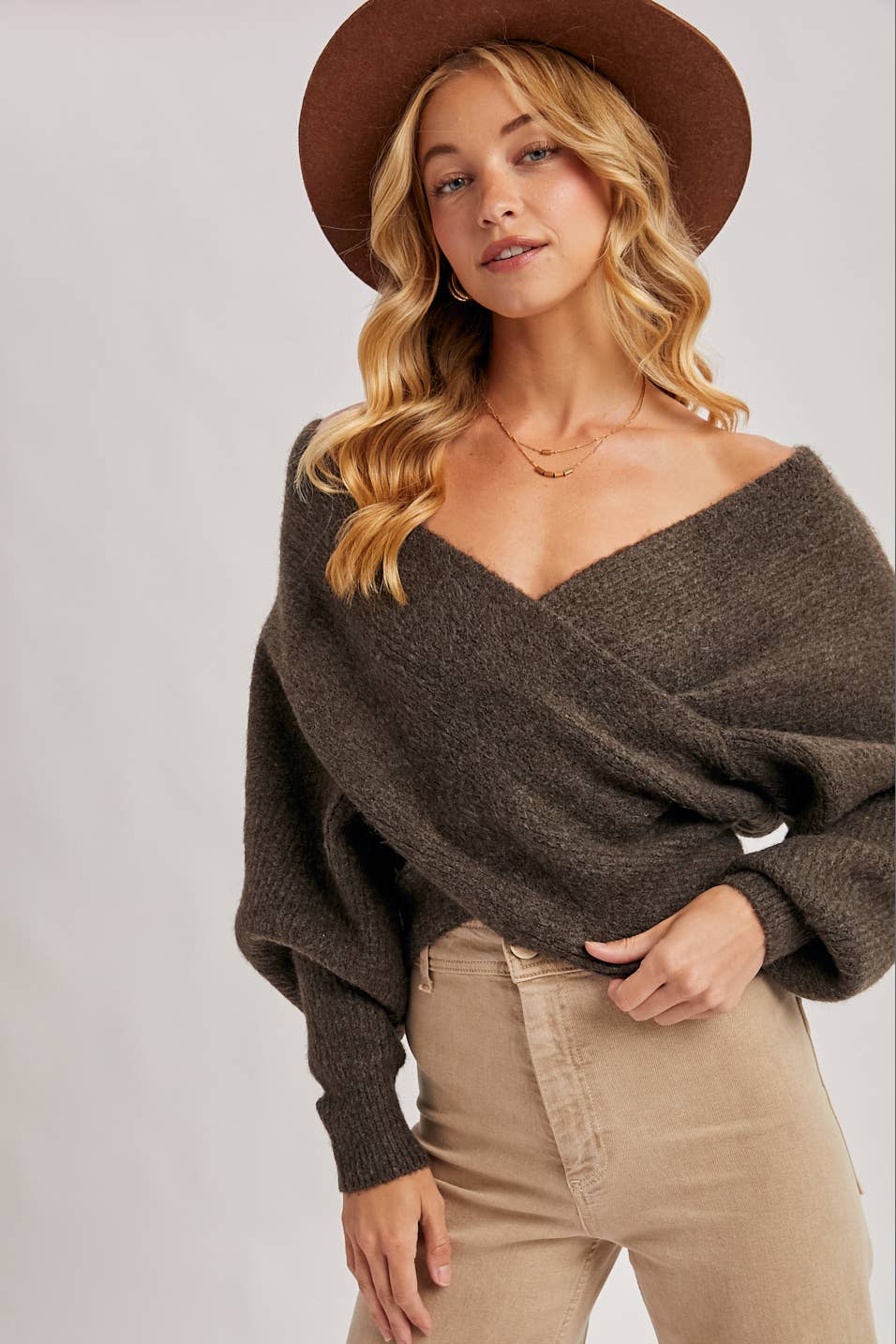 WRAP CROSSOVER RIBBED FUZZY KNIT SWEATER PULLOVER: RUBY / S/M
