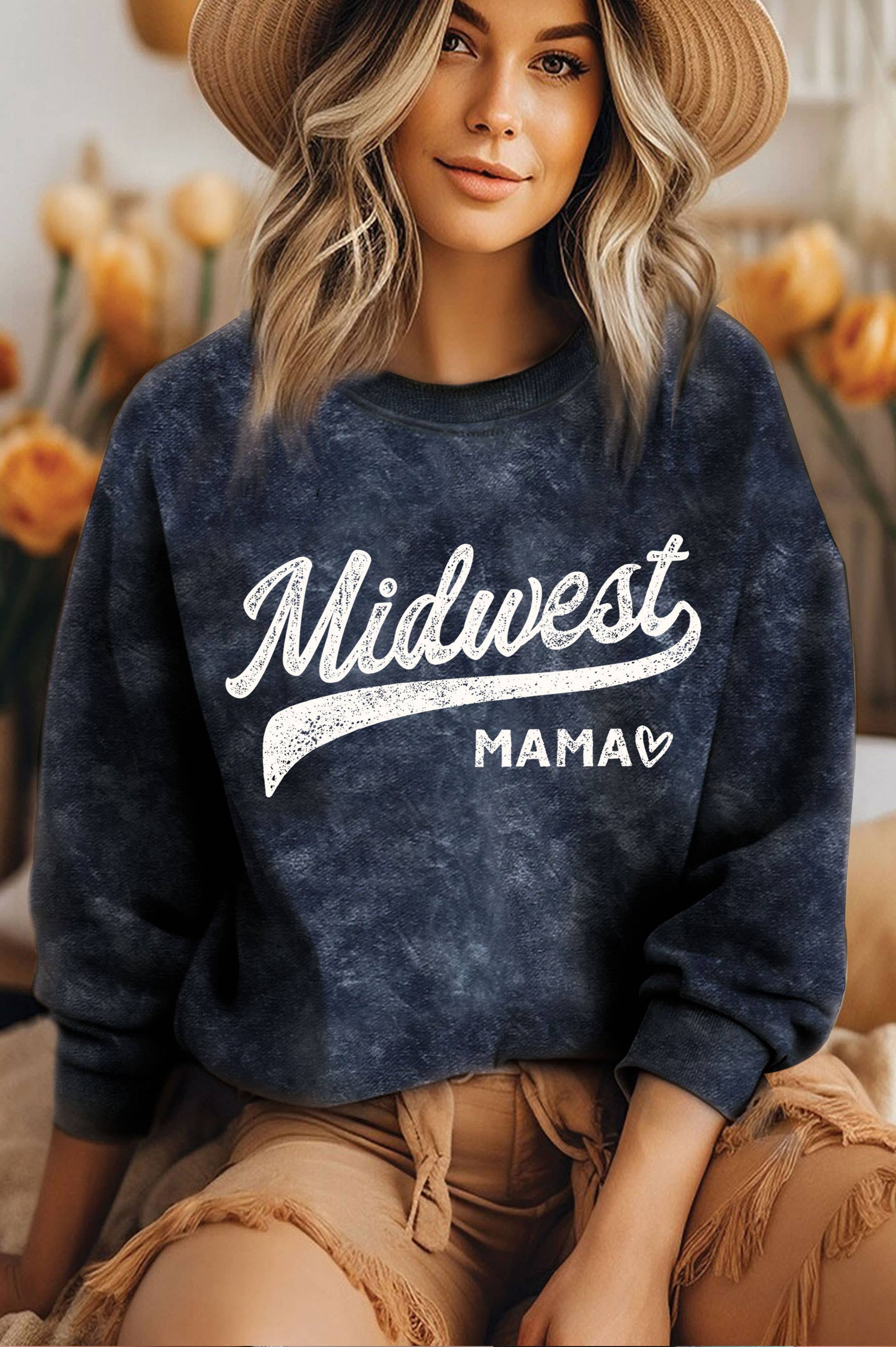 MIDWEST MAMA MINERAL GRAPHIC BRUSHED SWEATSHIRTS: BLACK