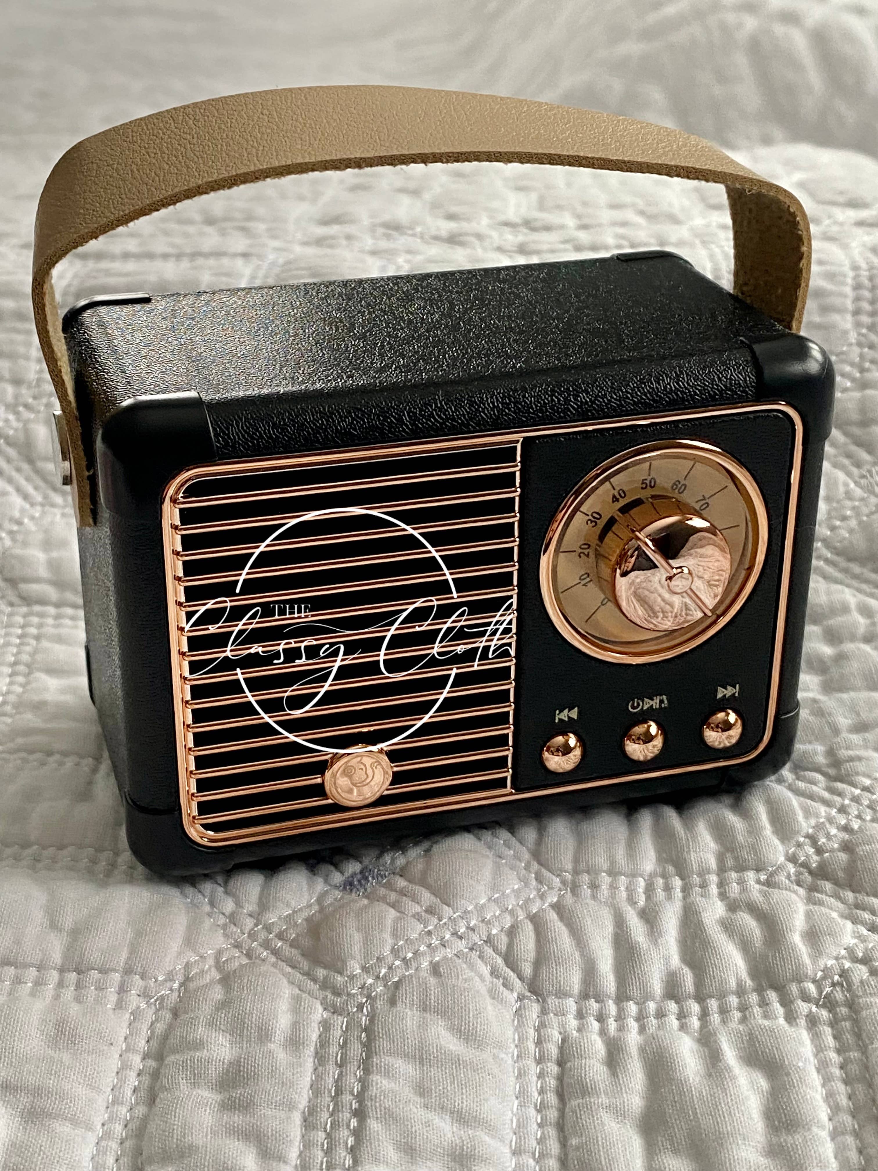 Black Retro Radio Wireless Speaker