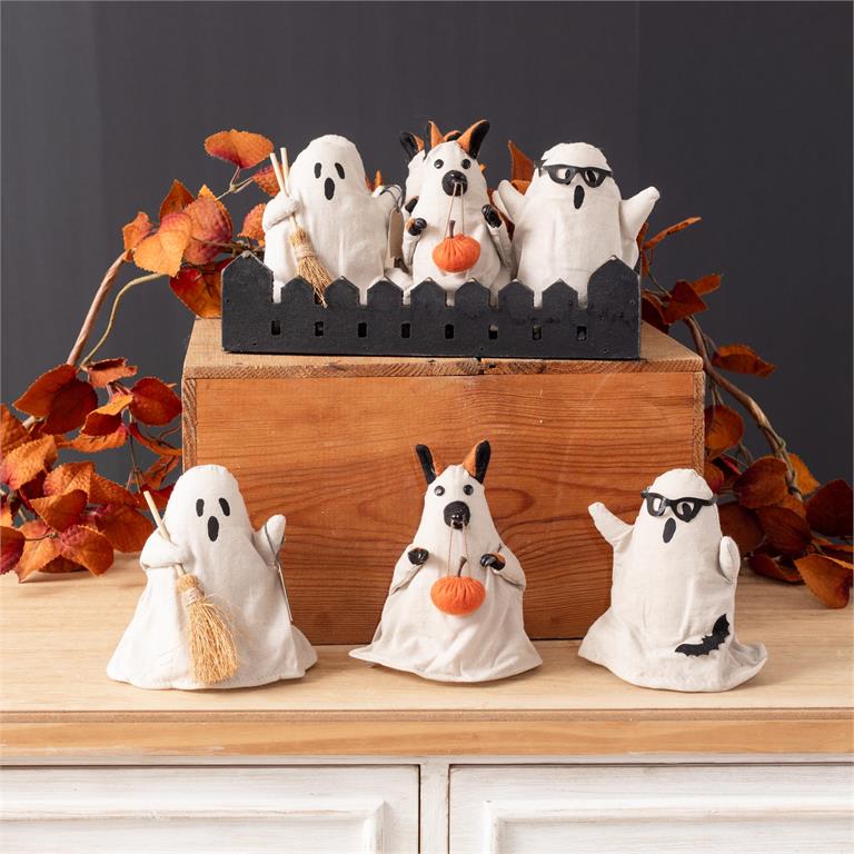 Spooky Ghost Friends