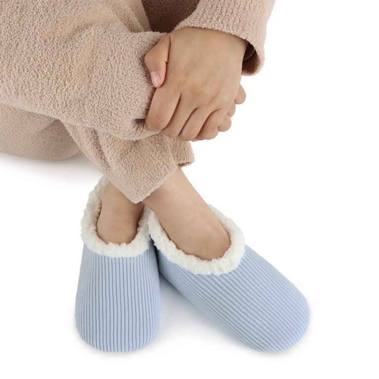 Womens Warm & Cozy Corduroy Slippers