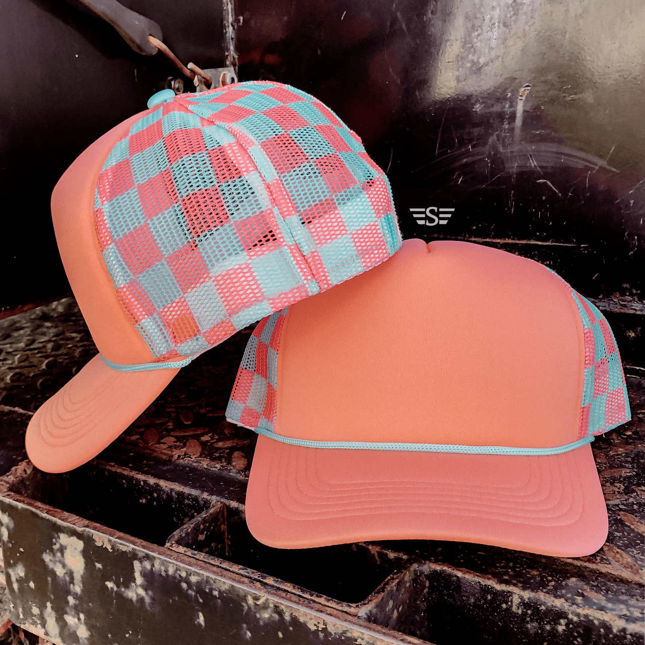 Checkered Mesh Back Cap: Black/ Red