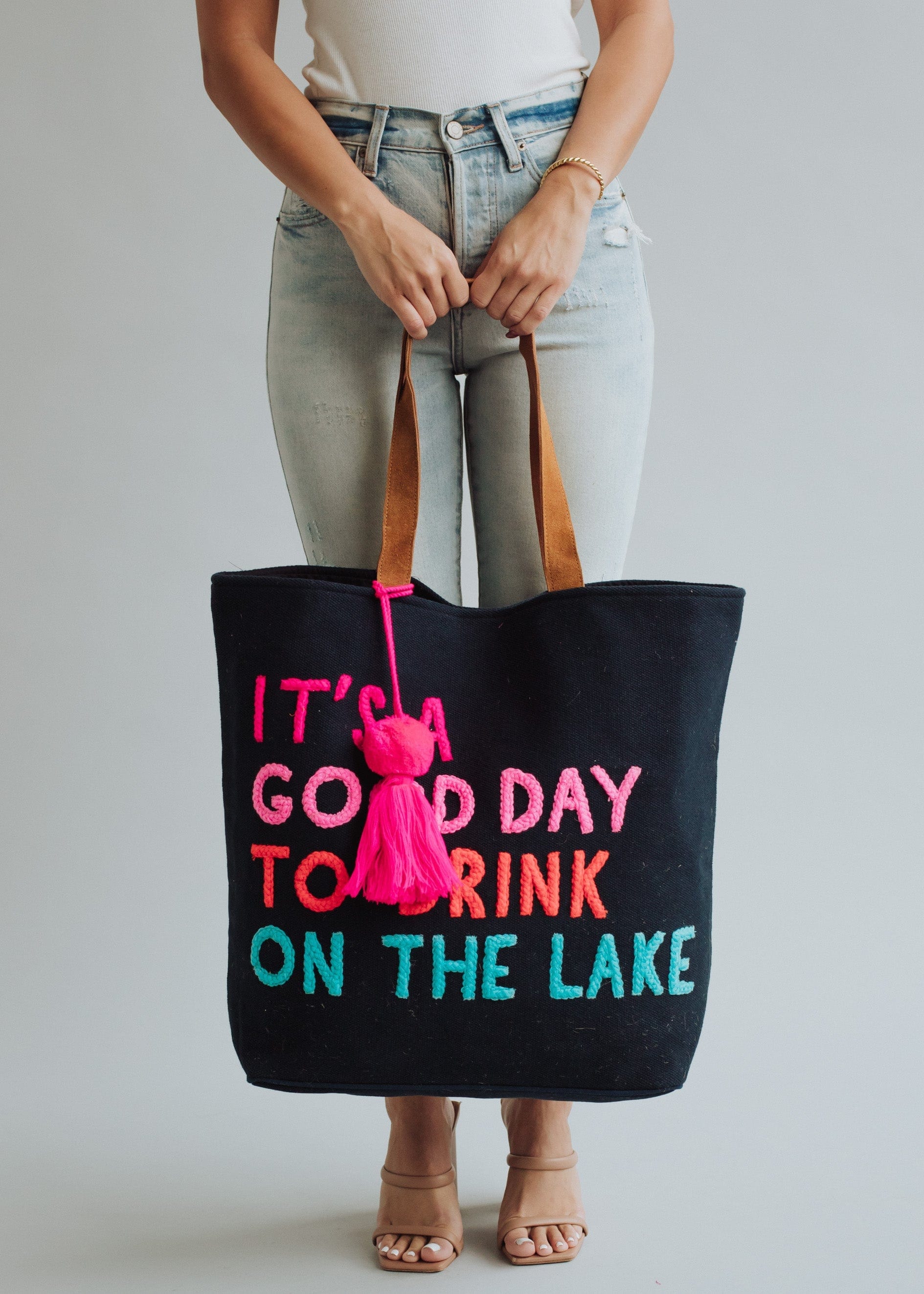 Its A Good Day to Drink On The Lake Tote