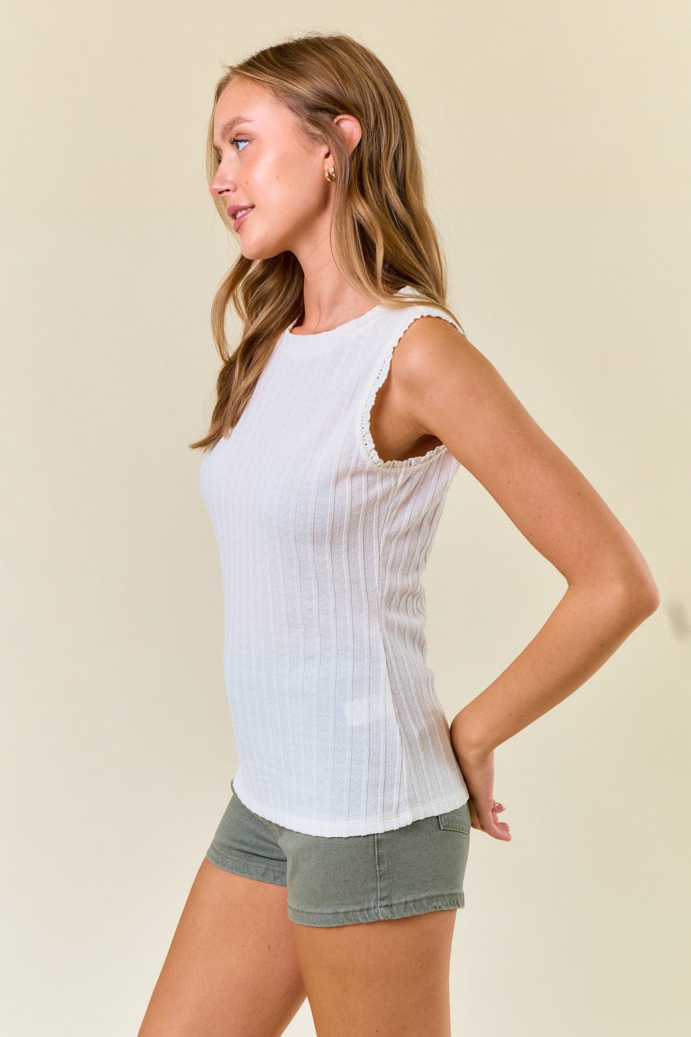 Lace Trim Ruffle Tank
