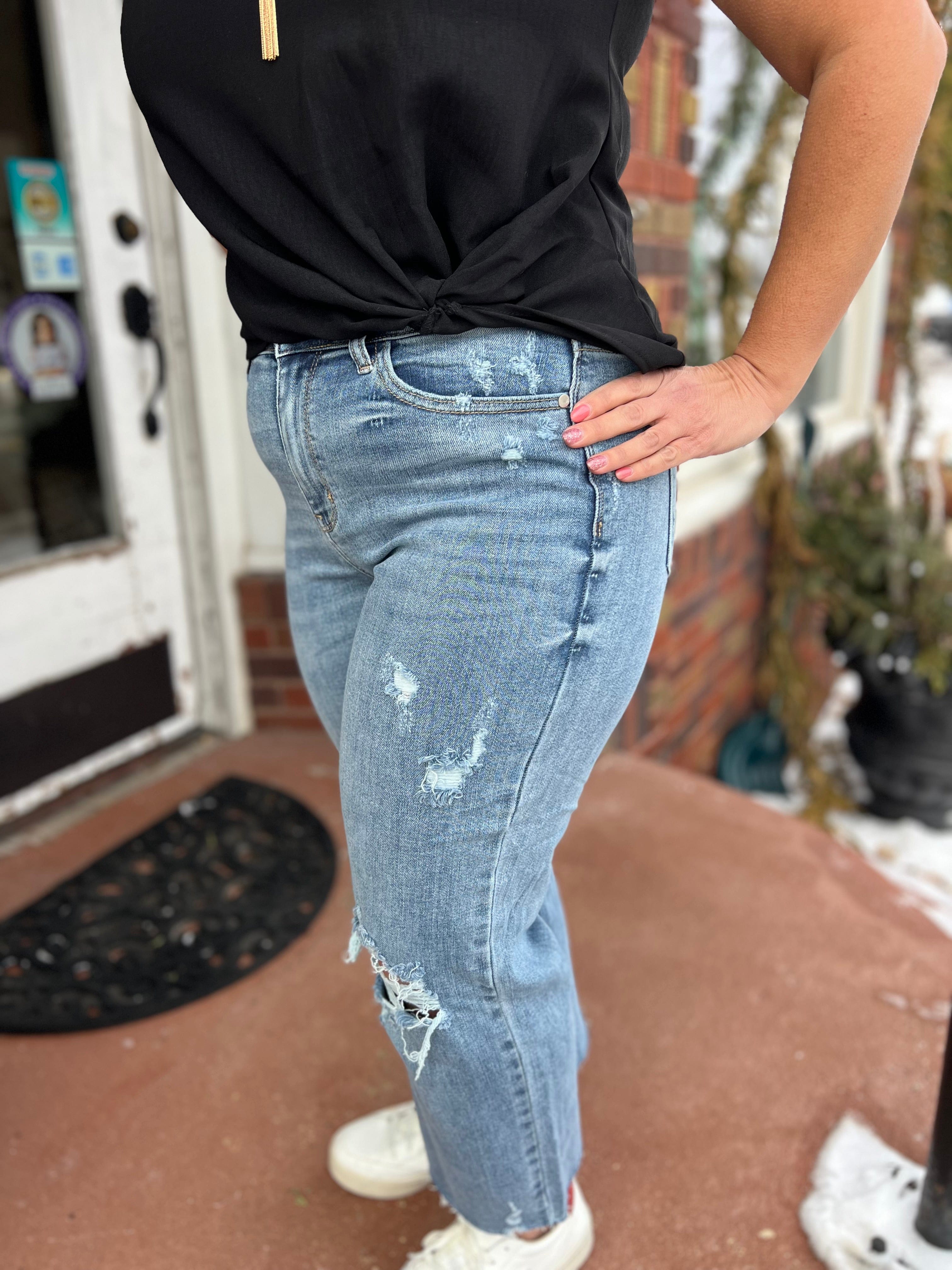 Shelby Destroy Crop Judy Blue Jeans
