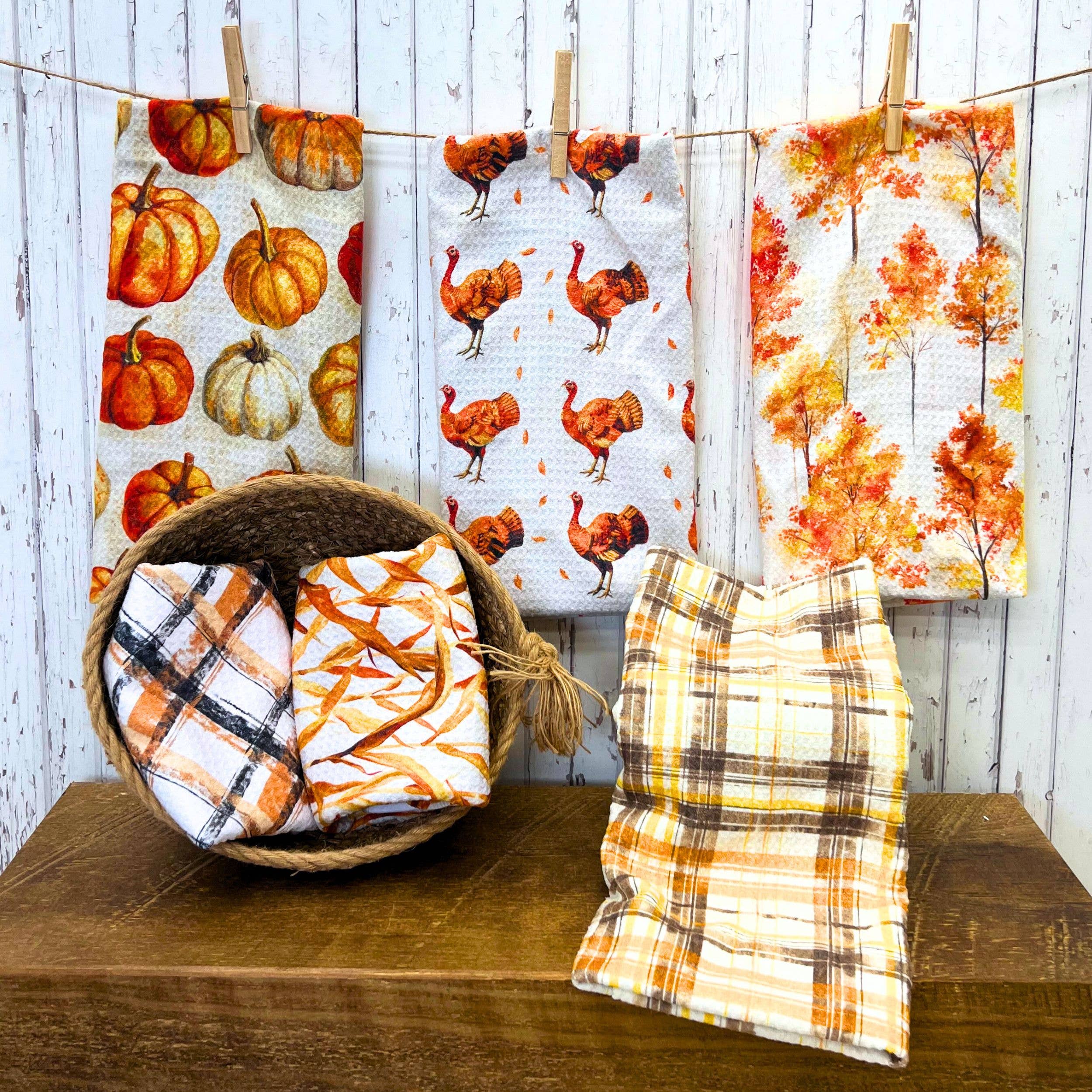 Fall Pumpkins Tea Towel With Hanging Loop - Fall Decor