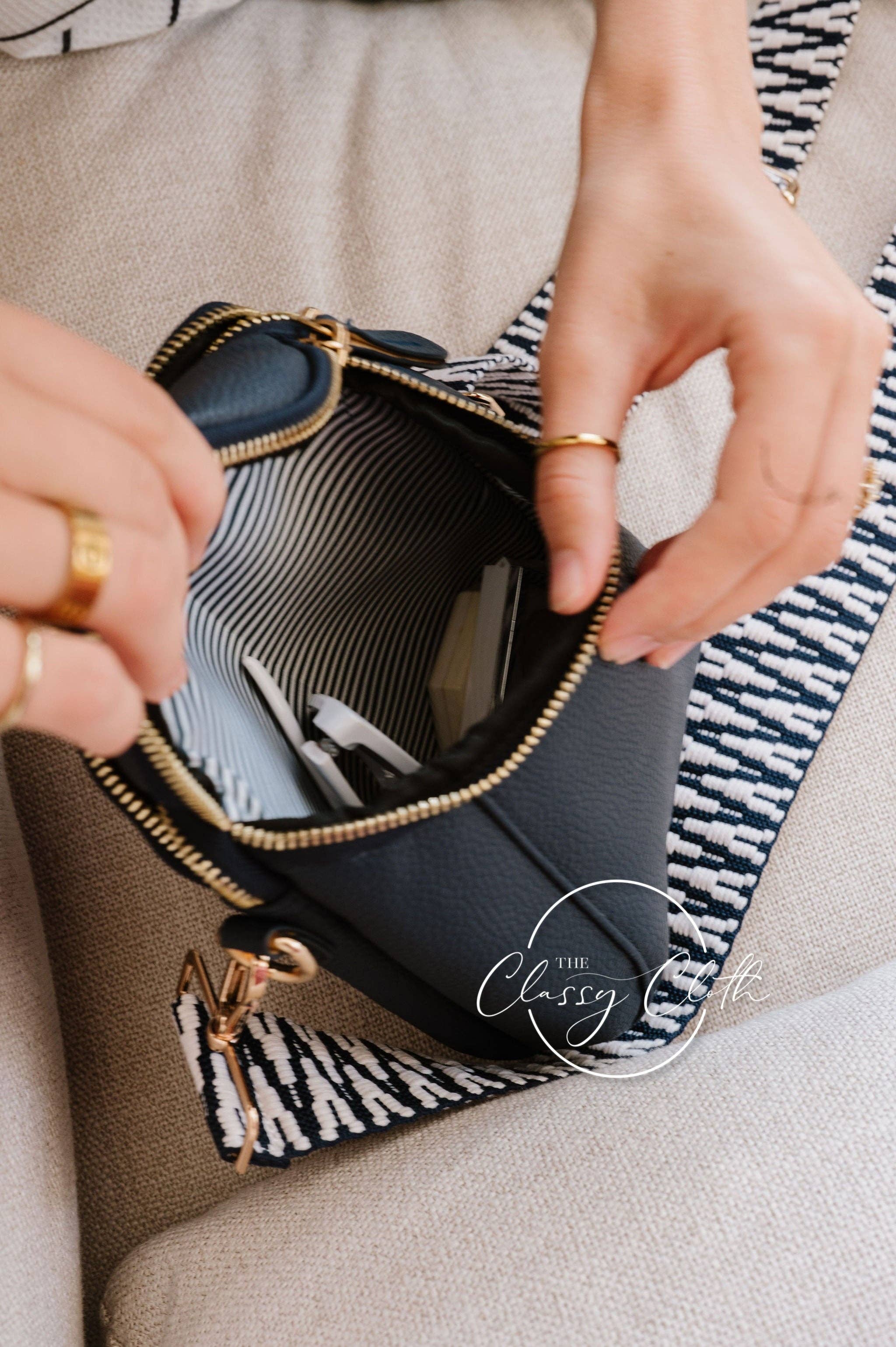 Corinne Crossbody Bag - Navy RTS