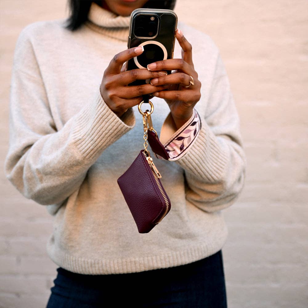 Clip & Go Leaf Pattern Strap w/RFID Pouch