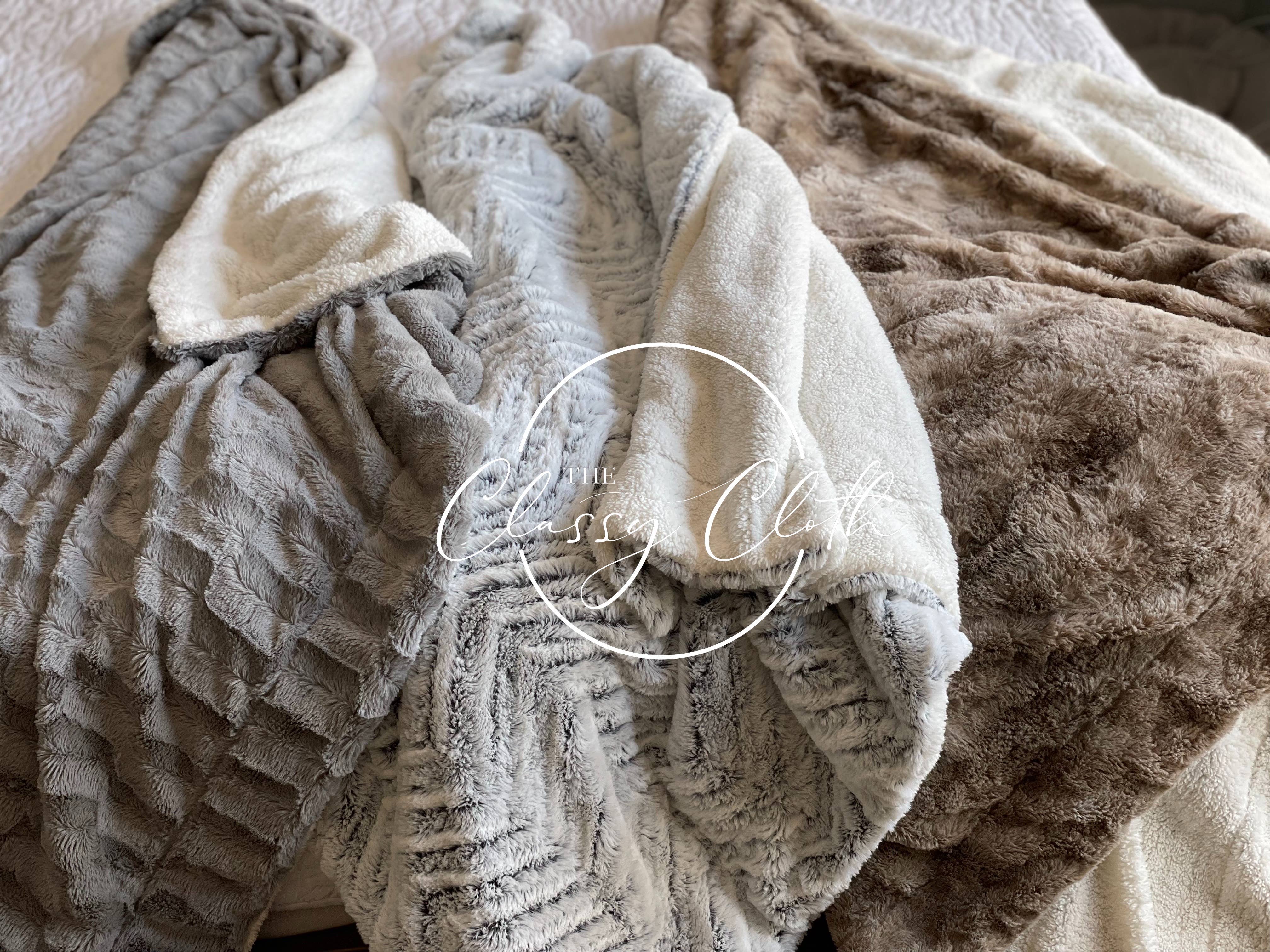 Grey Black Chevron Faux Fur Throw Blanket | Cozy Giftable RT