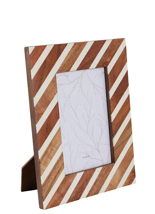 Wills Photo Frame 4x6" Diagonal Lines Wood & Resin Frame