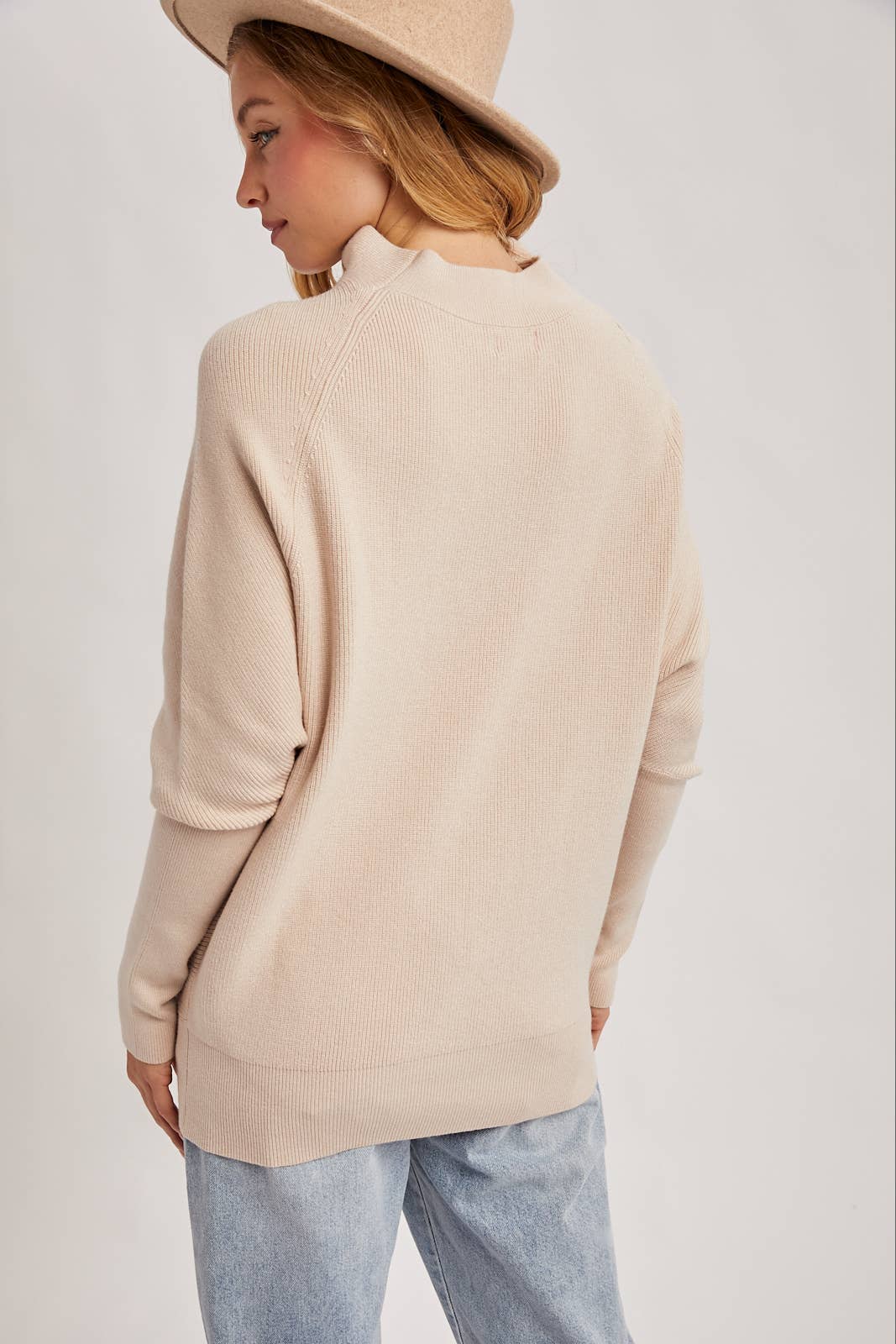 SLOUCH NECK DOLMAN SLEEVED PULLOVER: HUNTER GREEN / M/L