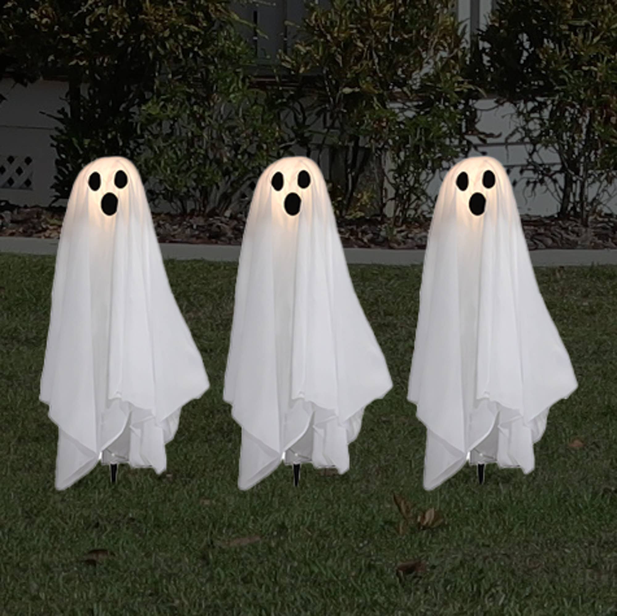 Lighted LED Ghosts - Set of 3