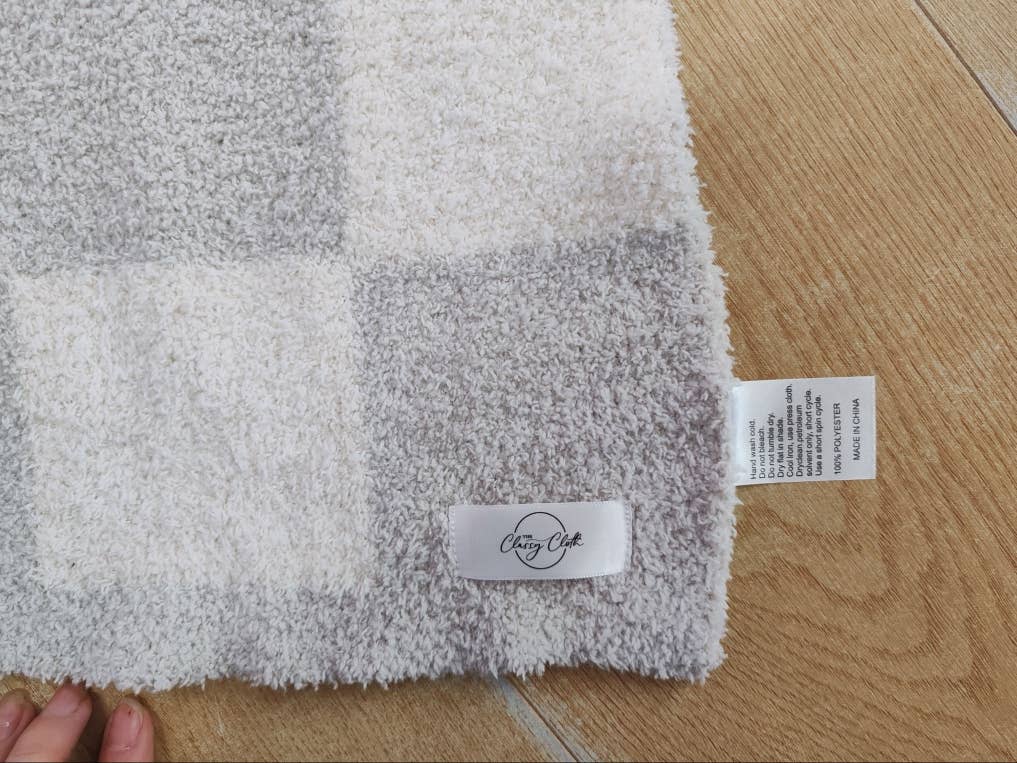 Luxe Blanket - Grey Beige Checkered RTS
