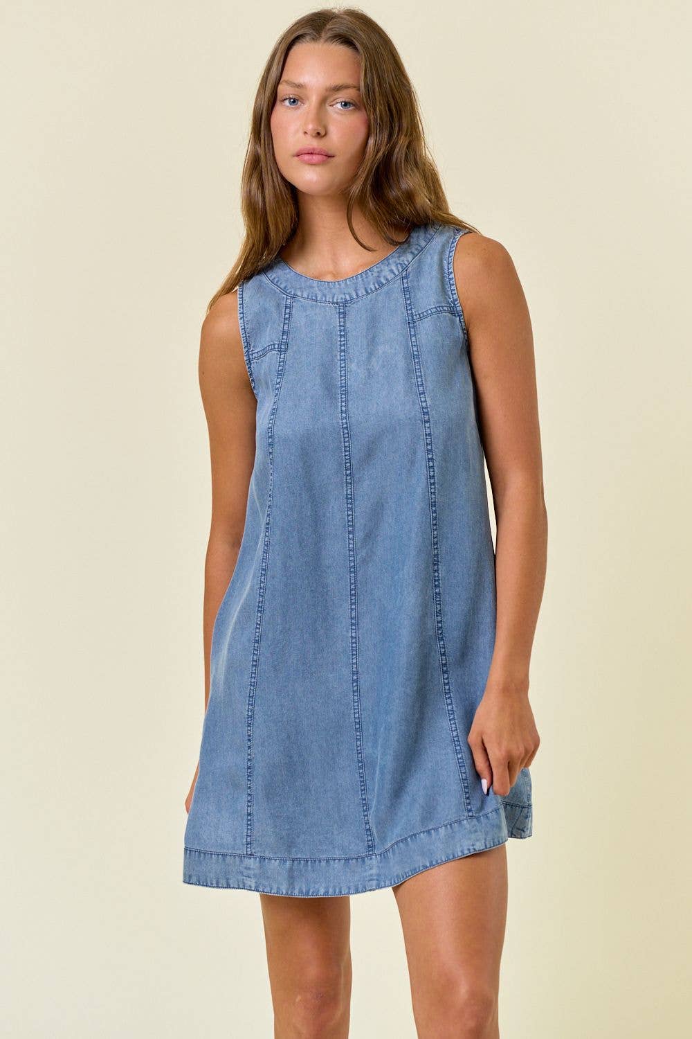 Chambray Round Neckline Sleeveless A-Line Mini Dress -28027D: LT.DENIM / M