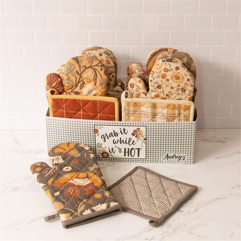 Fall Floral Hot Pad & Oven Mitt Set