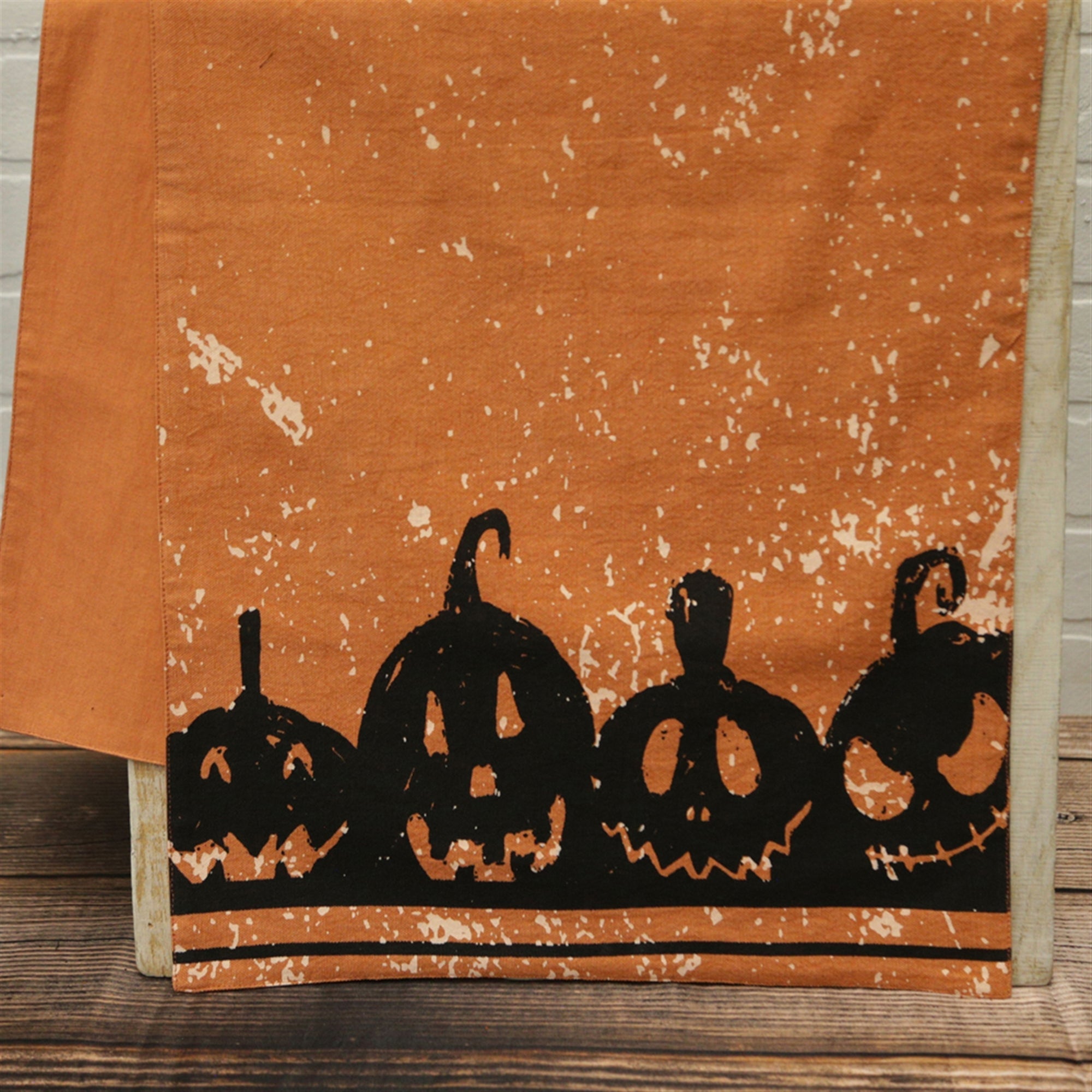 Jack O'Lantern Table Runner