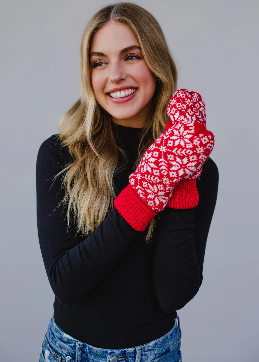 White Snowflake Patterned Mittens