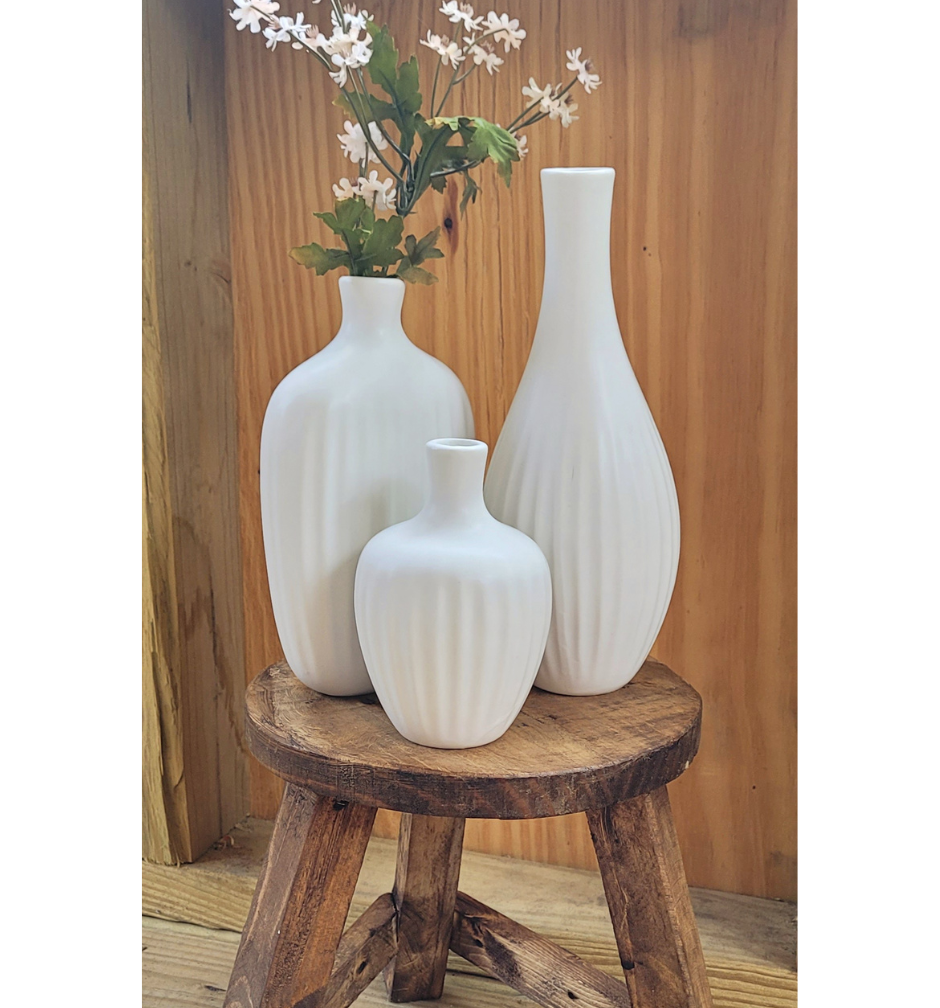 White Textured Ceramic Minimalist Vase - Set of 3