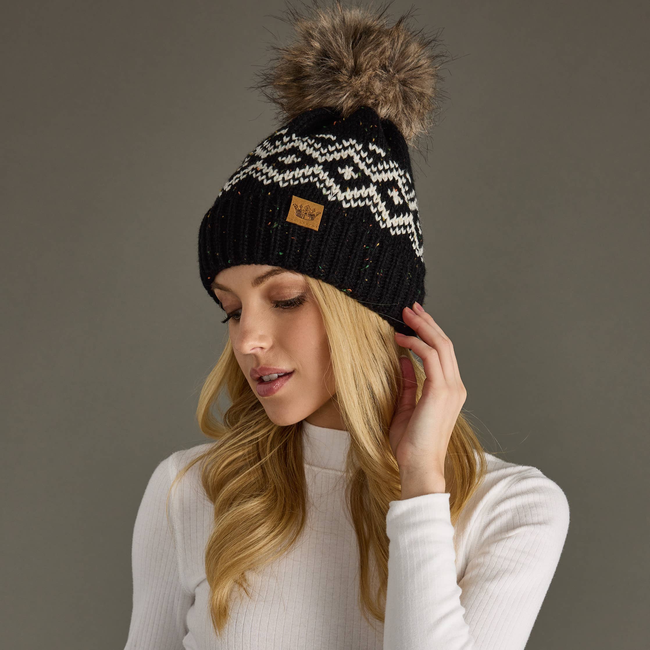 Panache Apparel Co. Beanie Black & Speckled Patterned Pom Hat