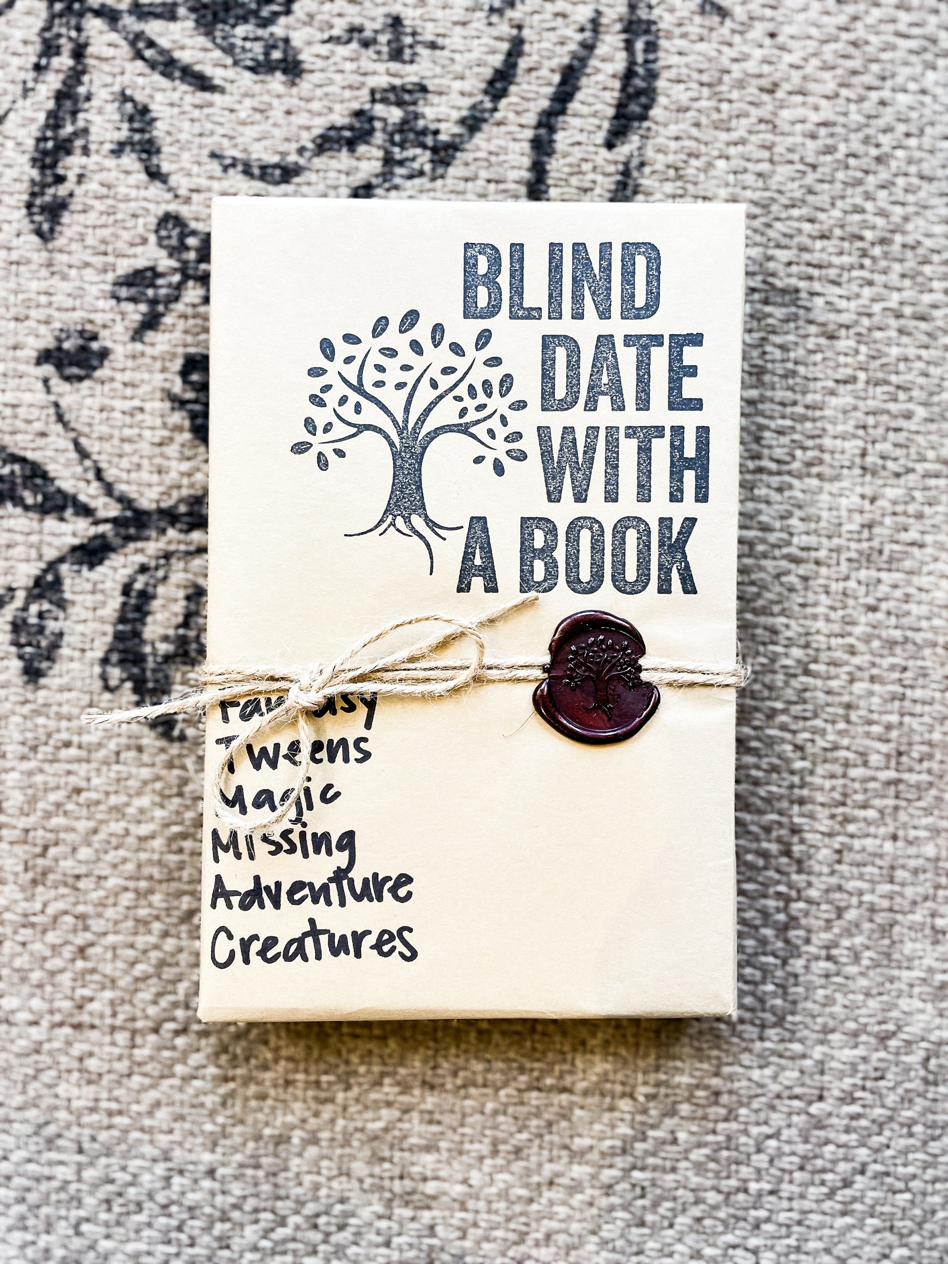 Blind Date with a Book - TW543