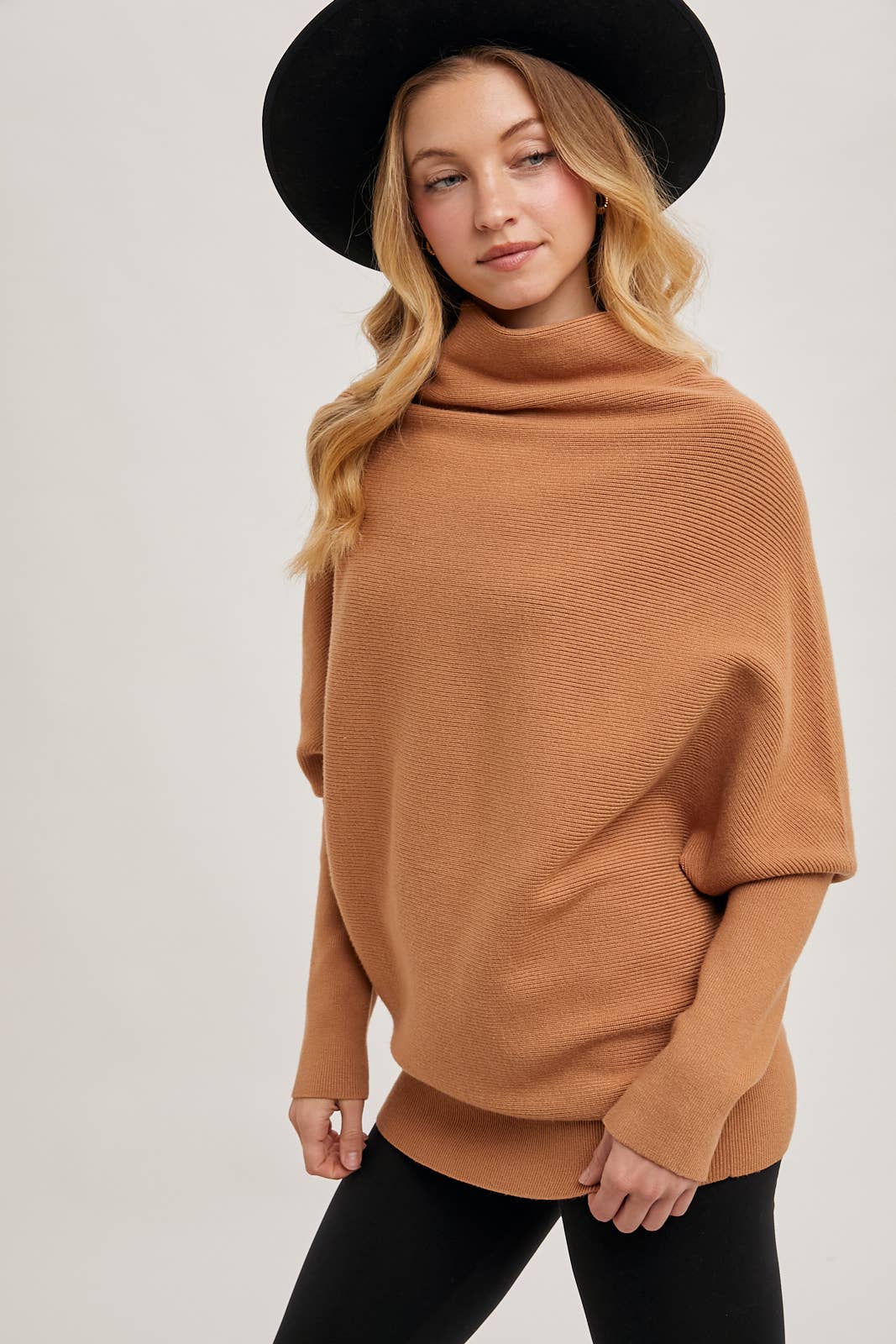 SLOUCH NECK DOLMAN SLEEVED PULLOVER: HUNTER GREEN / M/L