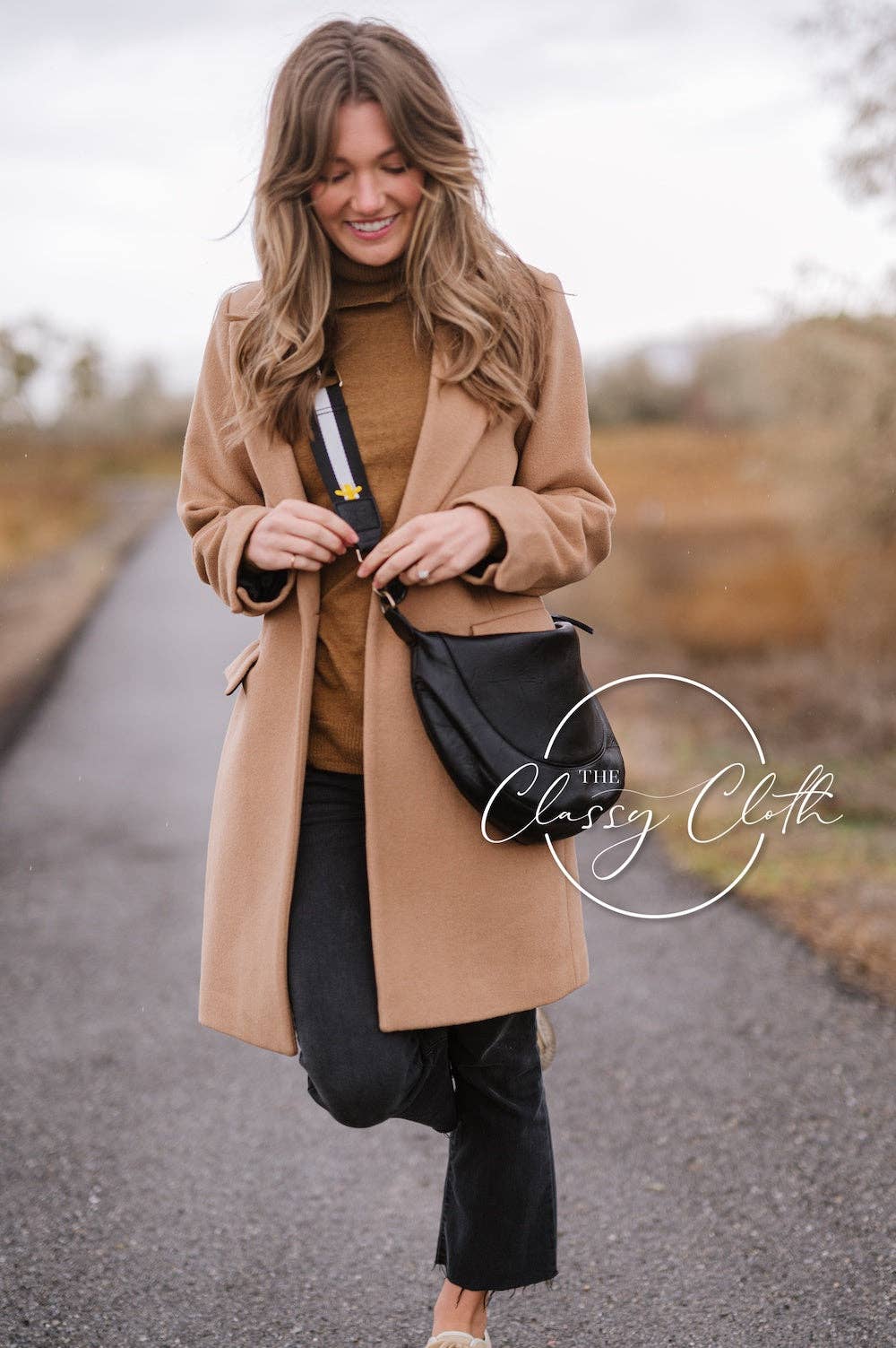 Camila Crescent Moon Bag w/ Black Bee Strap