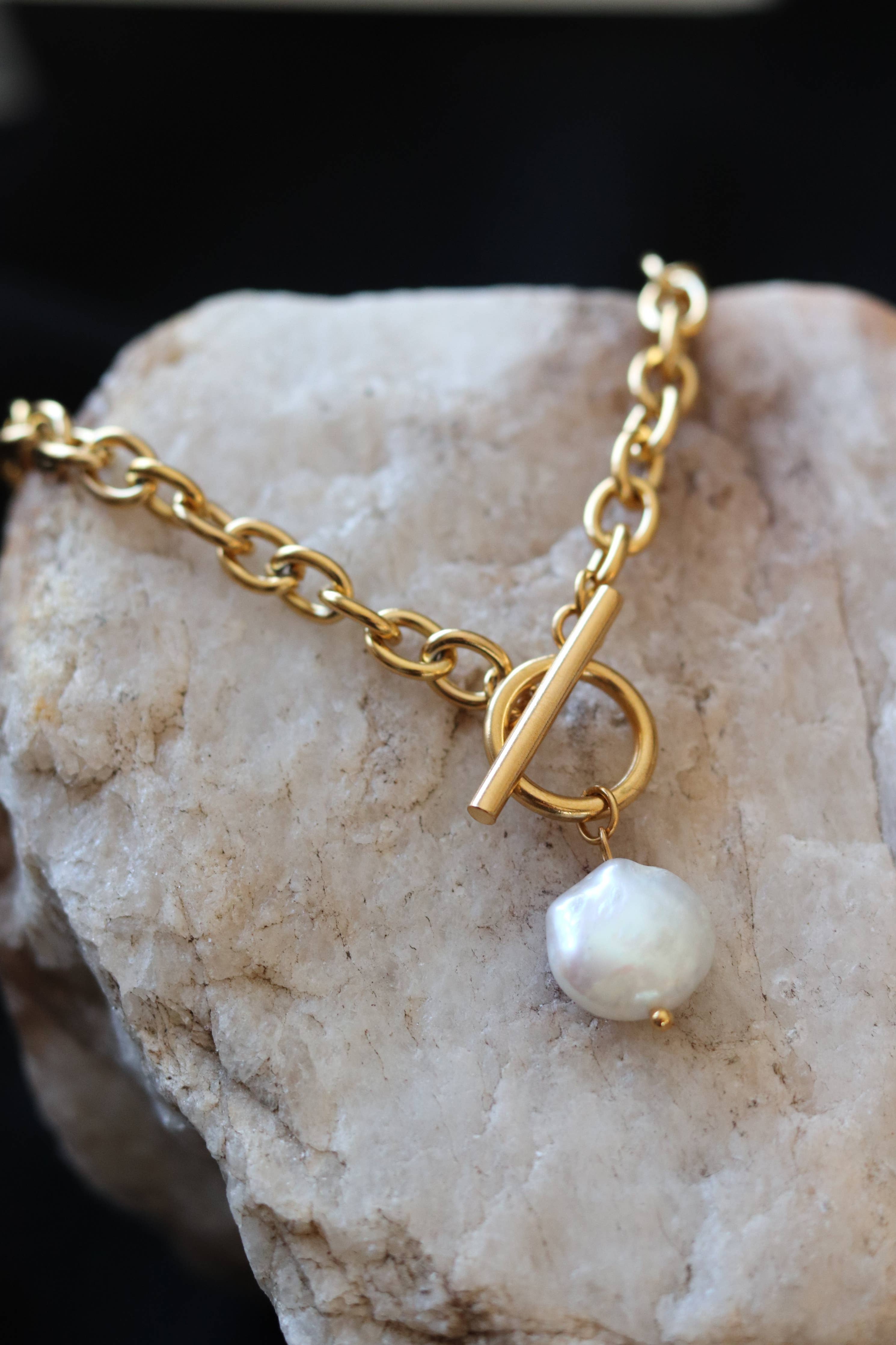 Cedar and Cypress Designs Charlotte Freshwater Pearl Necklace – 18K Gold Plated Stainless Steel Chain