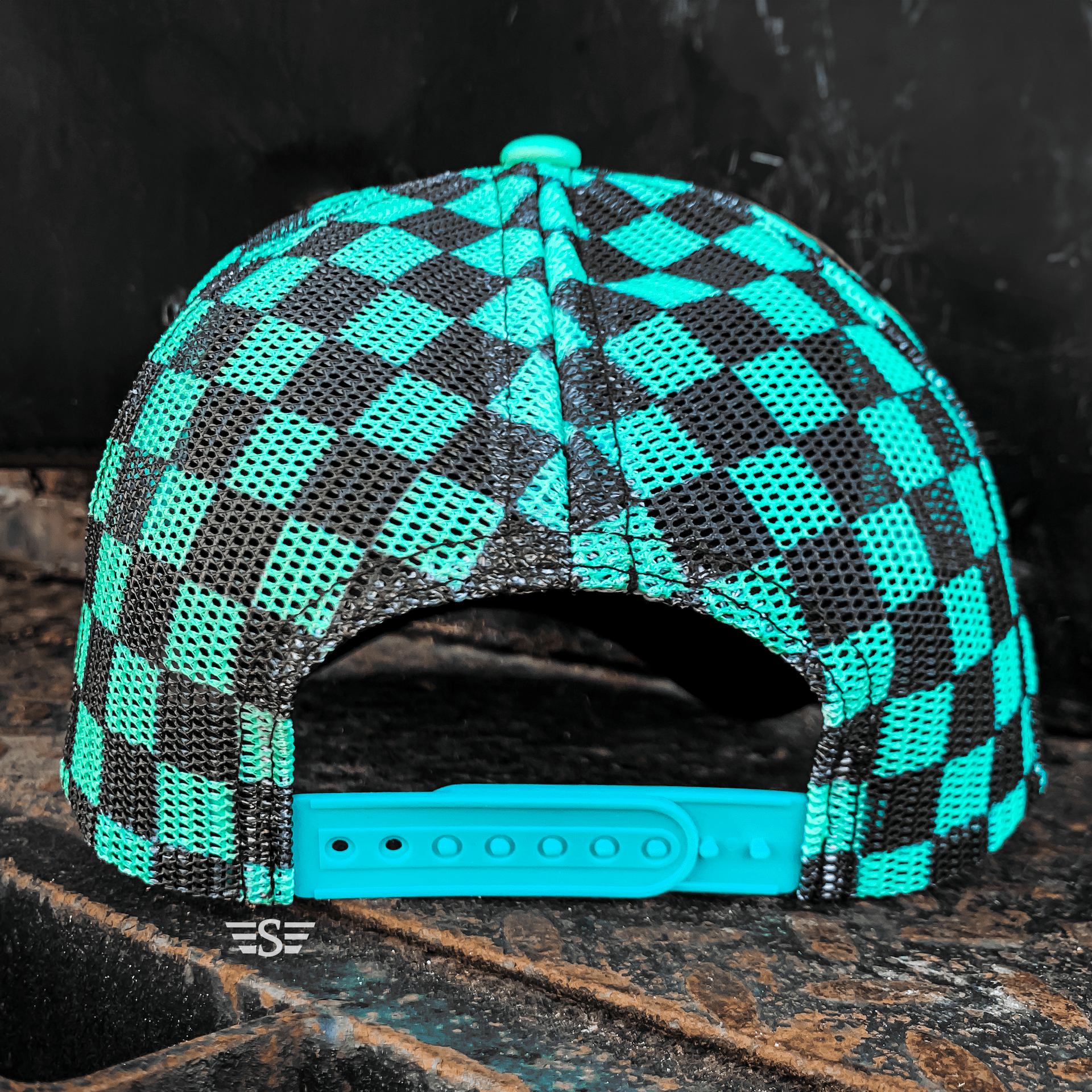 Checkered Mesh Back Baseball Trucker Hat