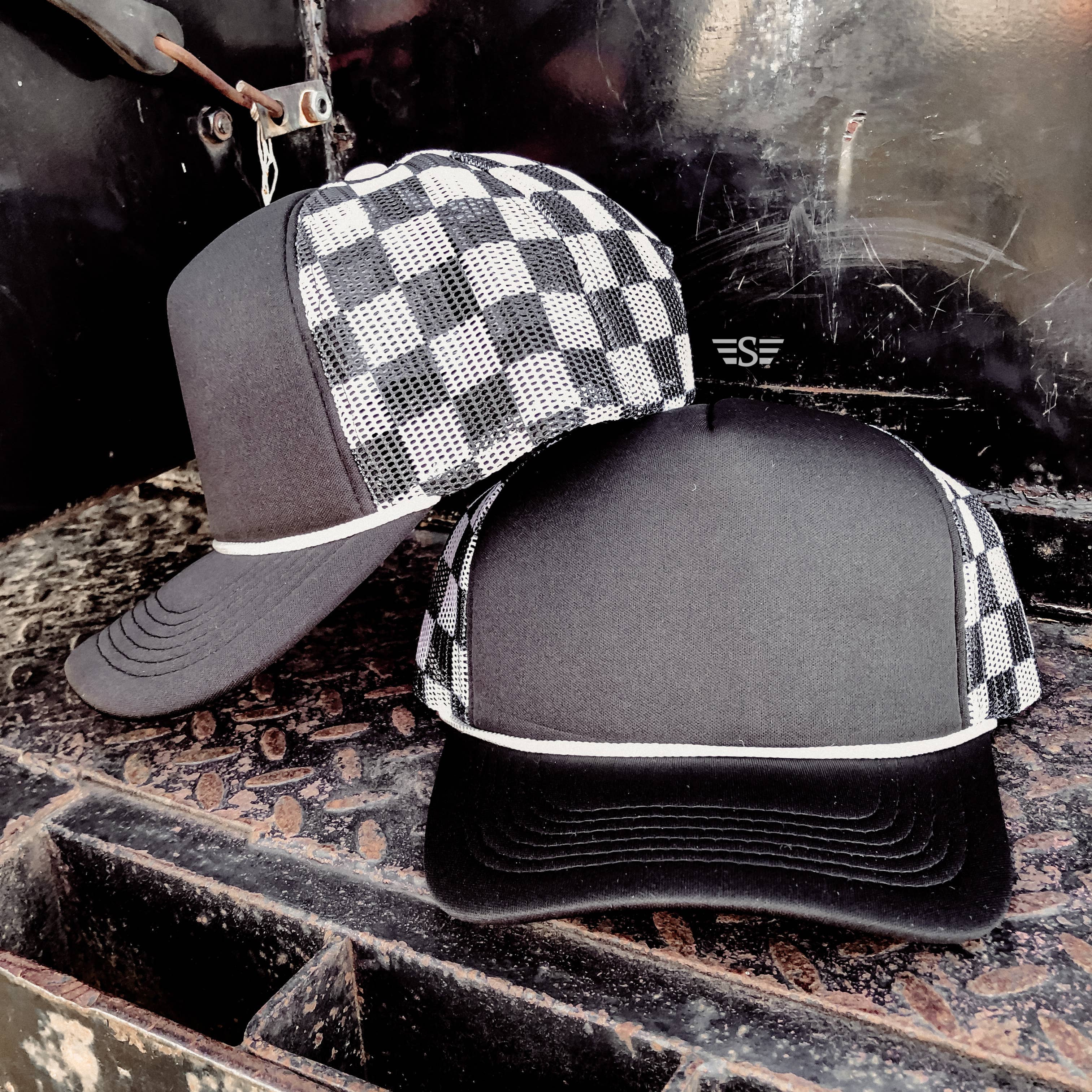Checkered Mesh Back Baseball Trucker Hat