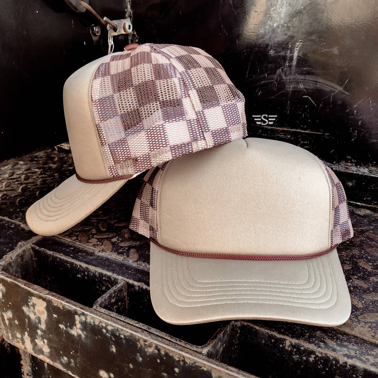 Checkered Mesh Back Cap: Cream/ Caramel