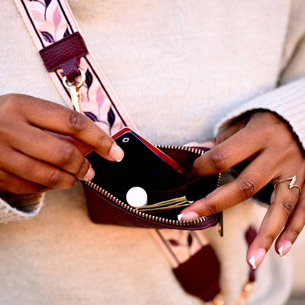 Clip & Go Leaf Pattern Strap w/RFID Pouch