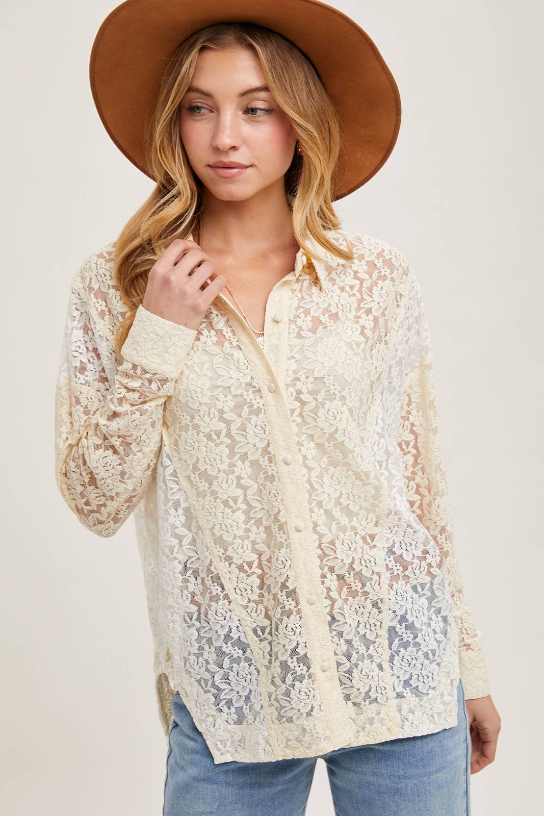 Bluivy COLOR BLOCK LACE BUTTON DOWN SHIRT: VANILLA COMBO / S