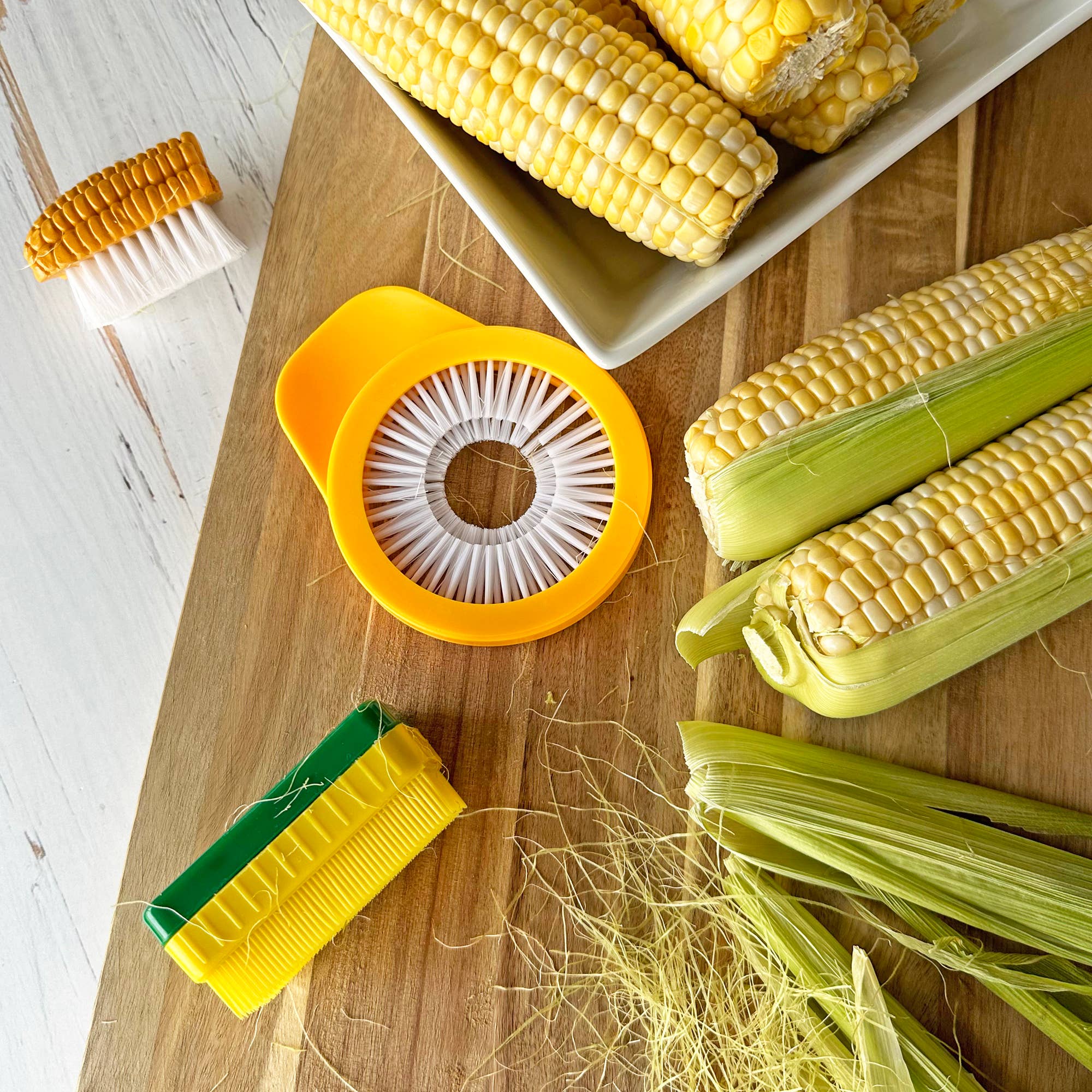 R&M International Kitchen Utensils Corn De-Silking Brush