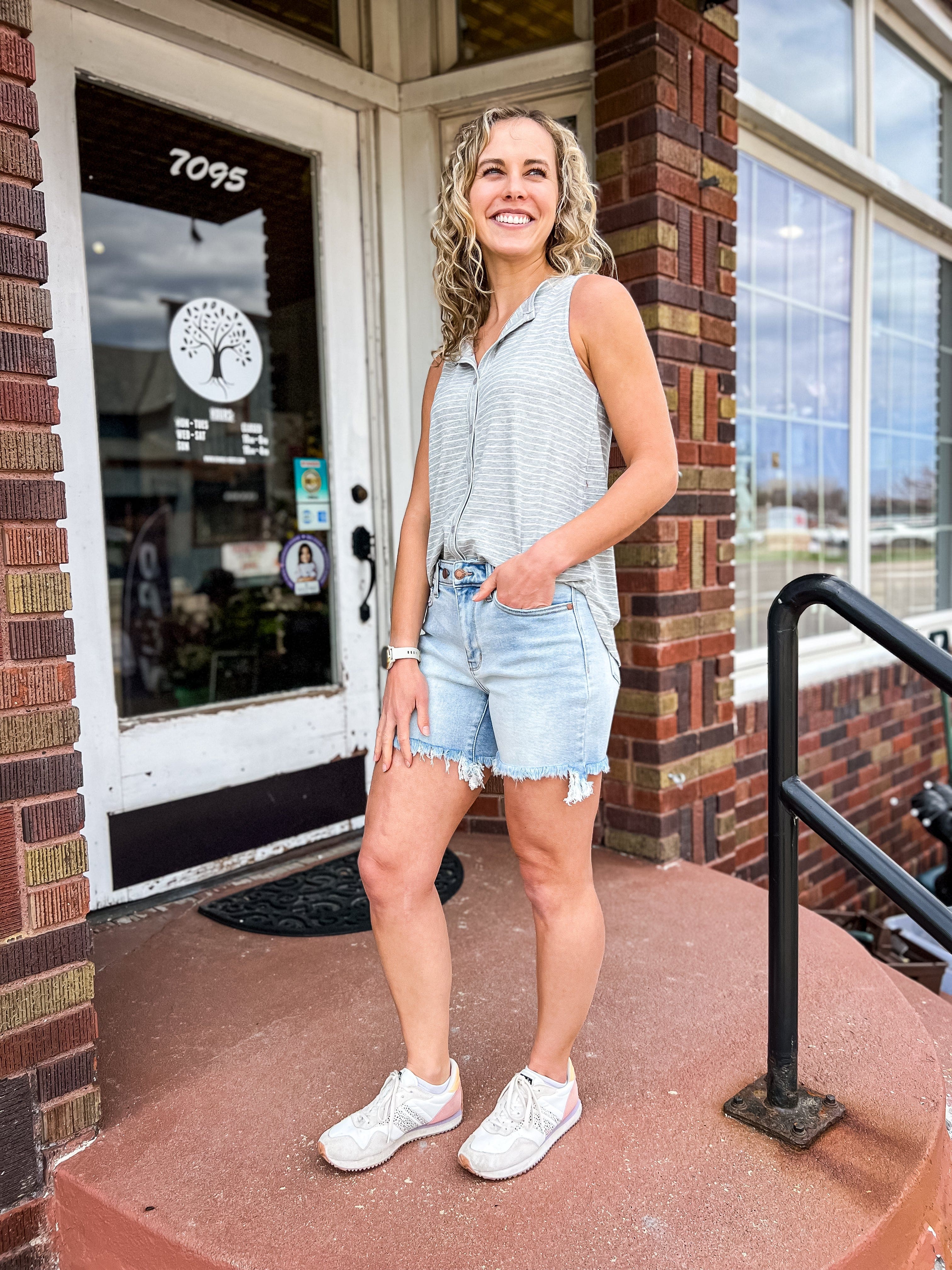 Davi Cut Off Judy Blue Dad Shorts