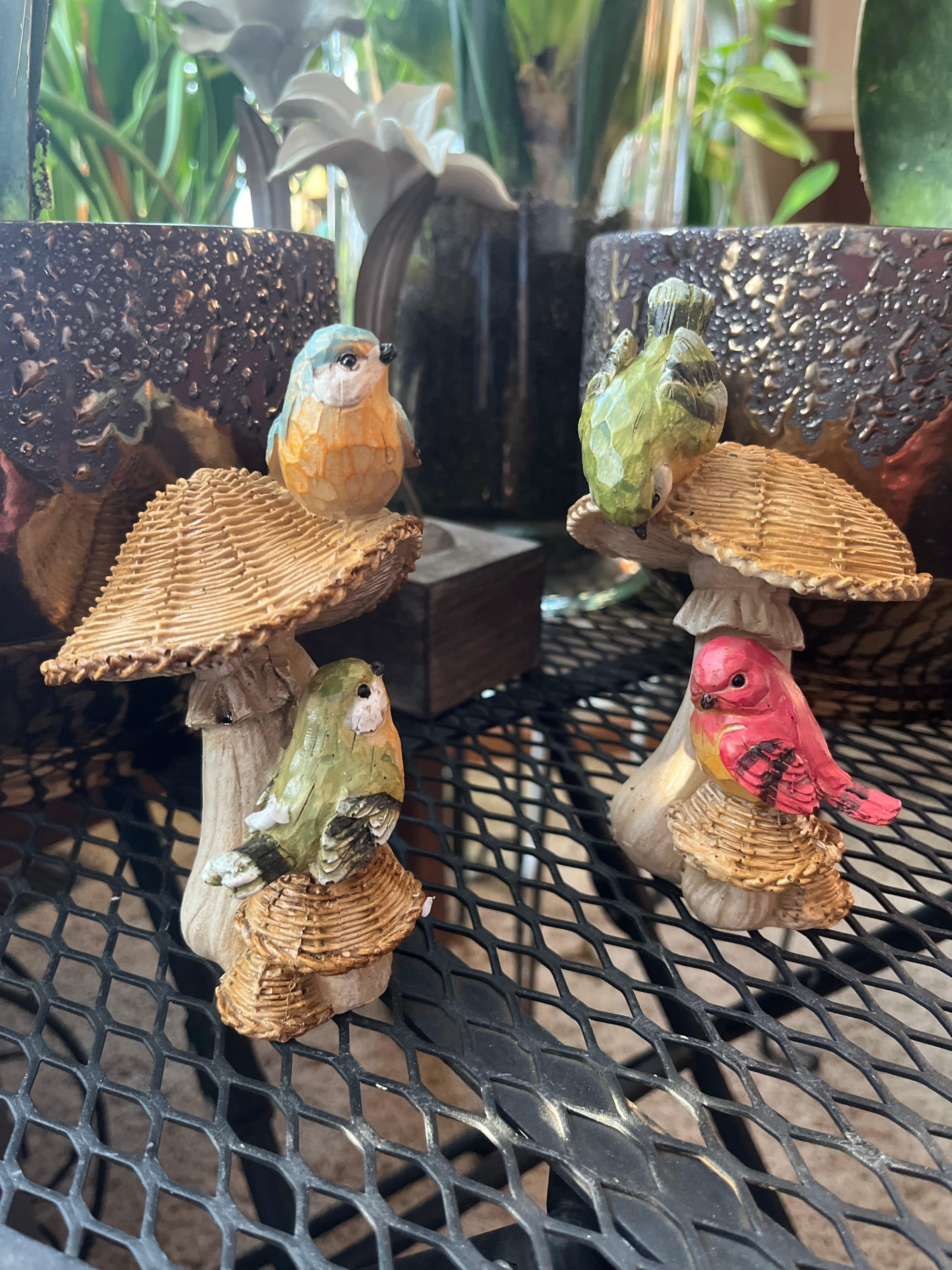 Feathered Friends Wicker Cap Mushroom