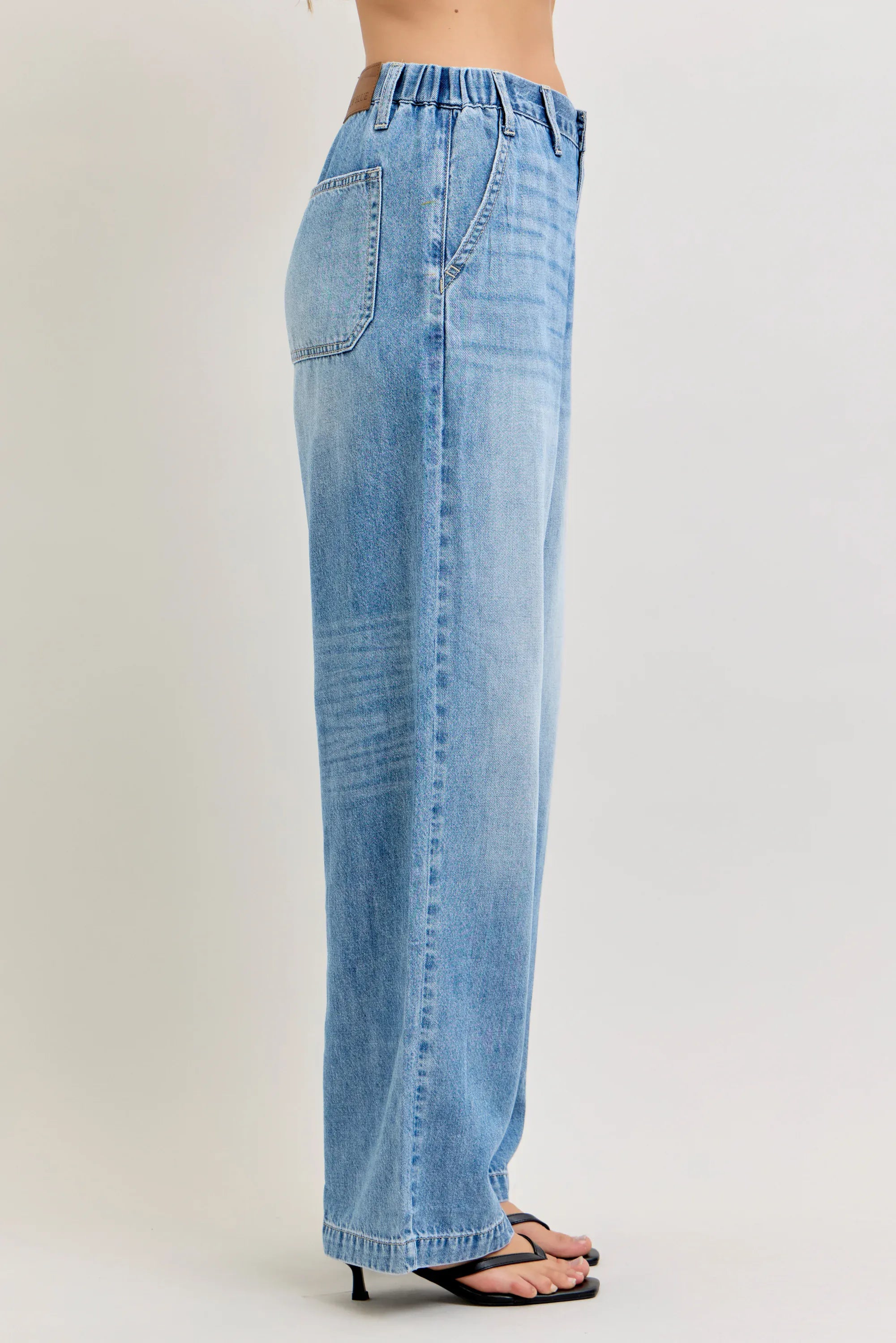 Featherweight High Waist Judy Blue Jeans