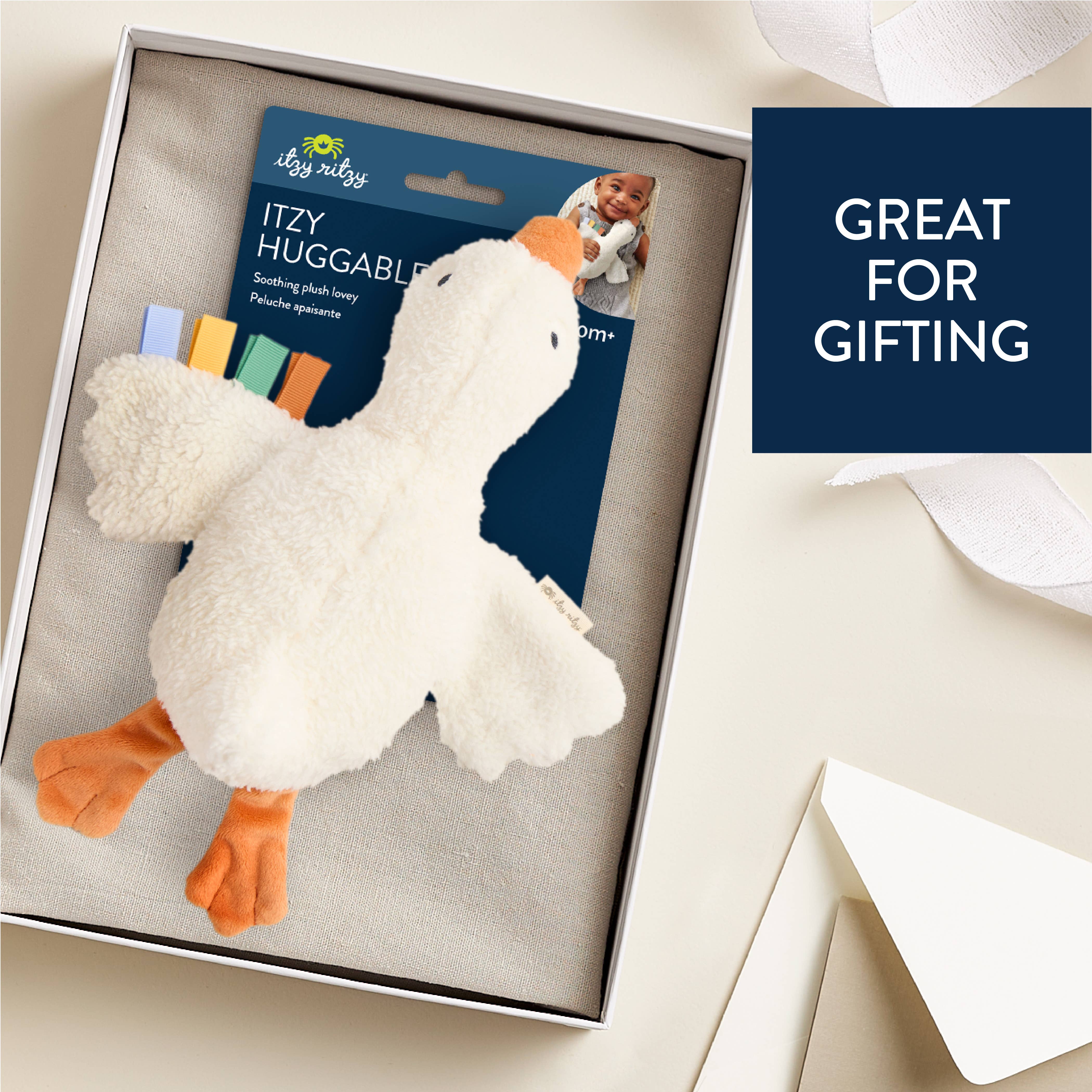 Gracie Goose Itzy Huggable™