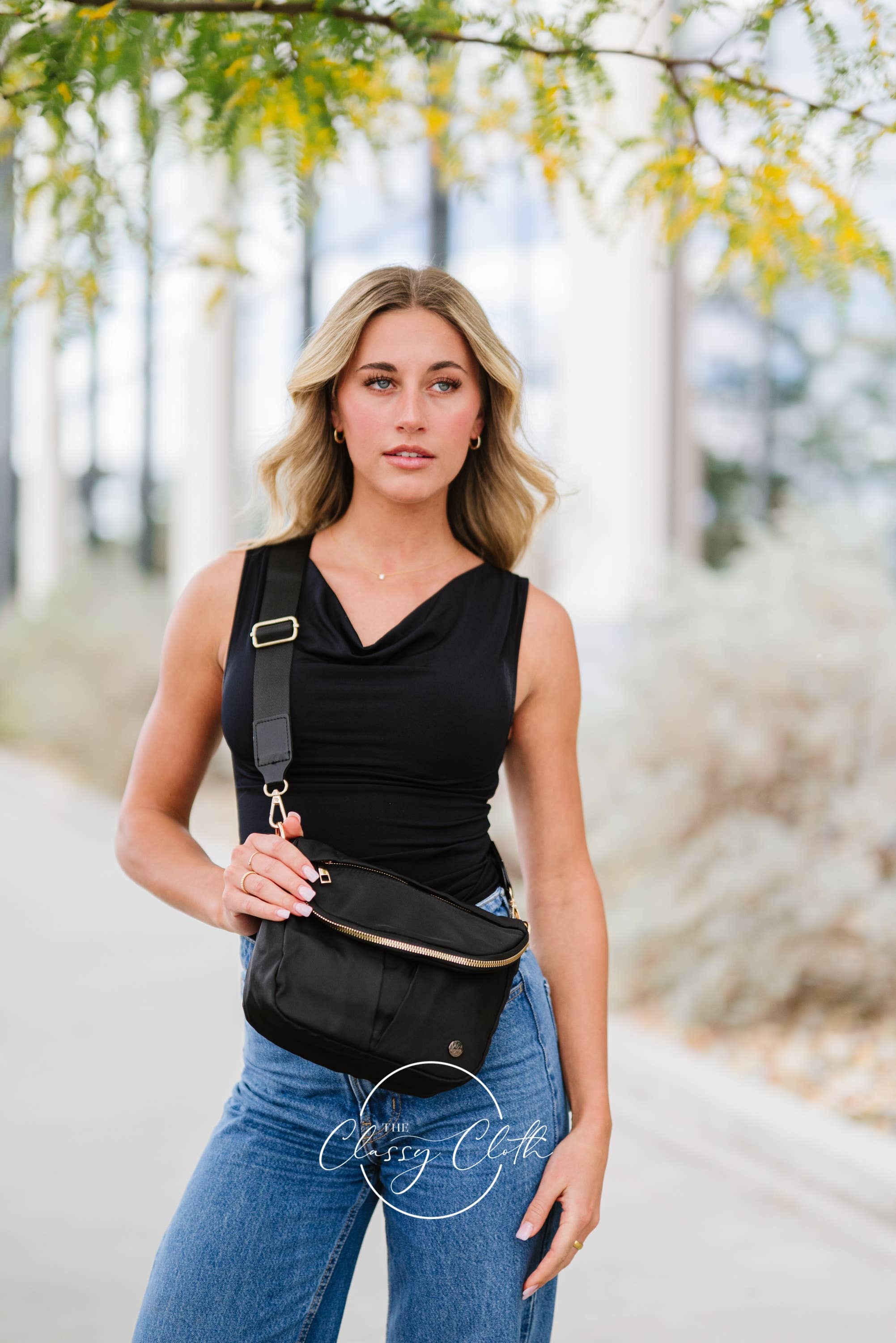 Black Harper Moon Crossbody