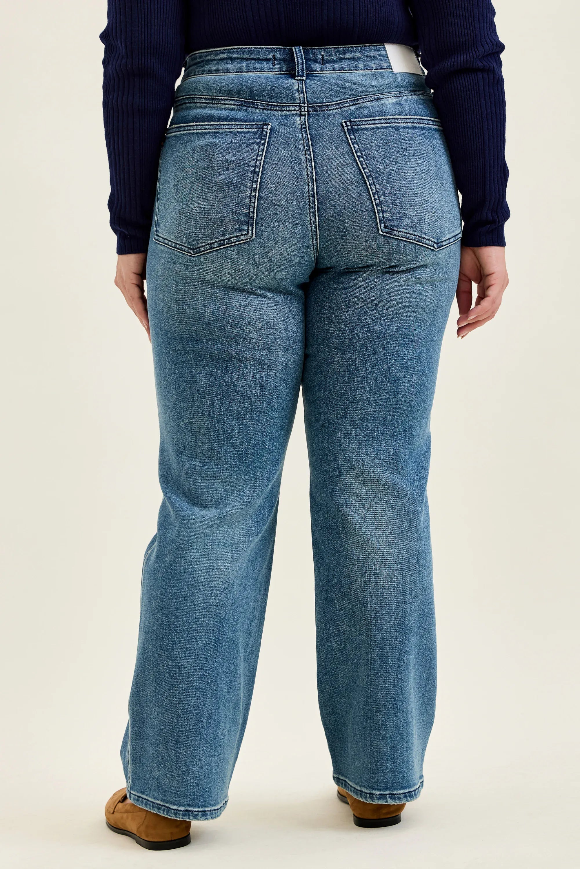 Kimberly Straight High Waist Indigo Judy Blue Jeans