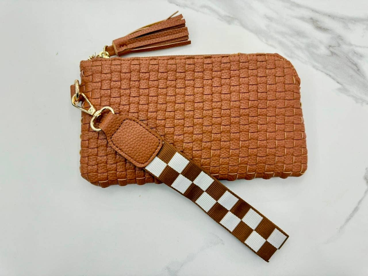Lila Woven Wallet Wristlet