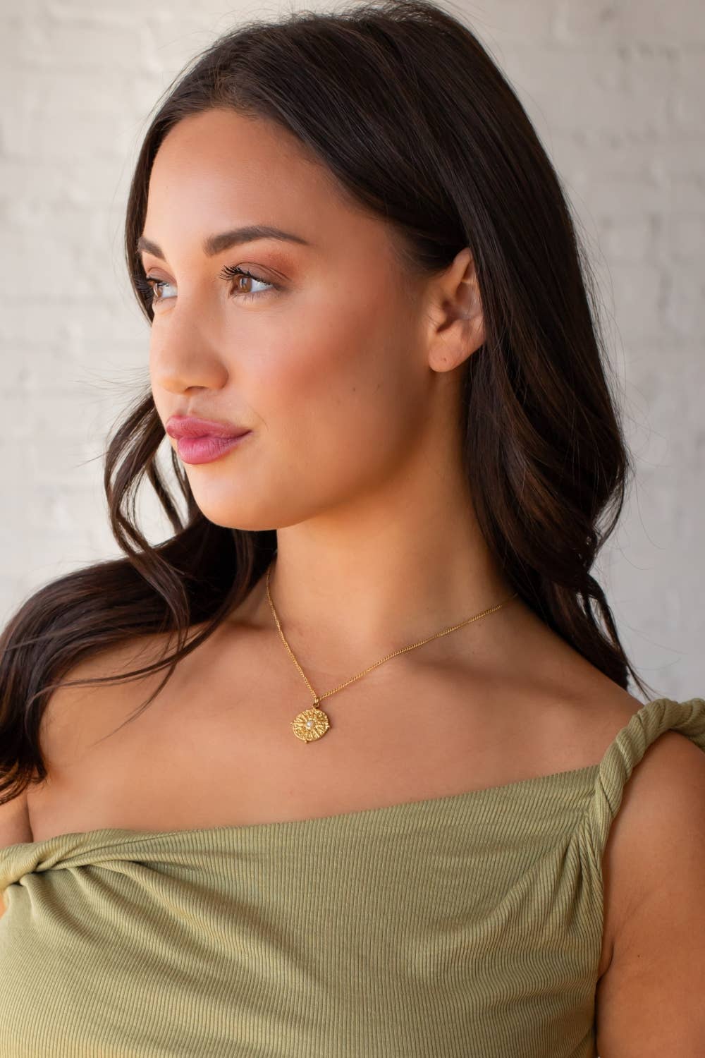 Panache Apparel Co. Luxe Gold Necklace with Round Sun Pendant