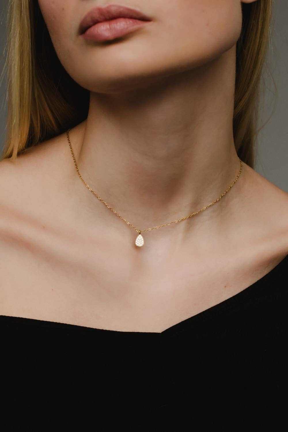 Panache Apparel Co. Luxe Gold Necklace with Teardrop Rhinestone Pendant