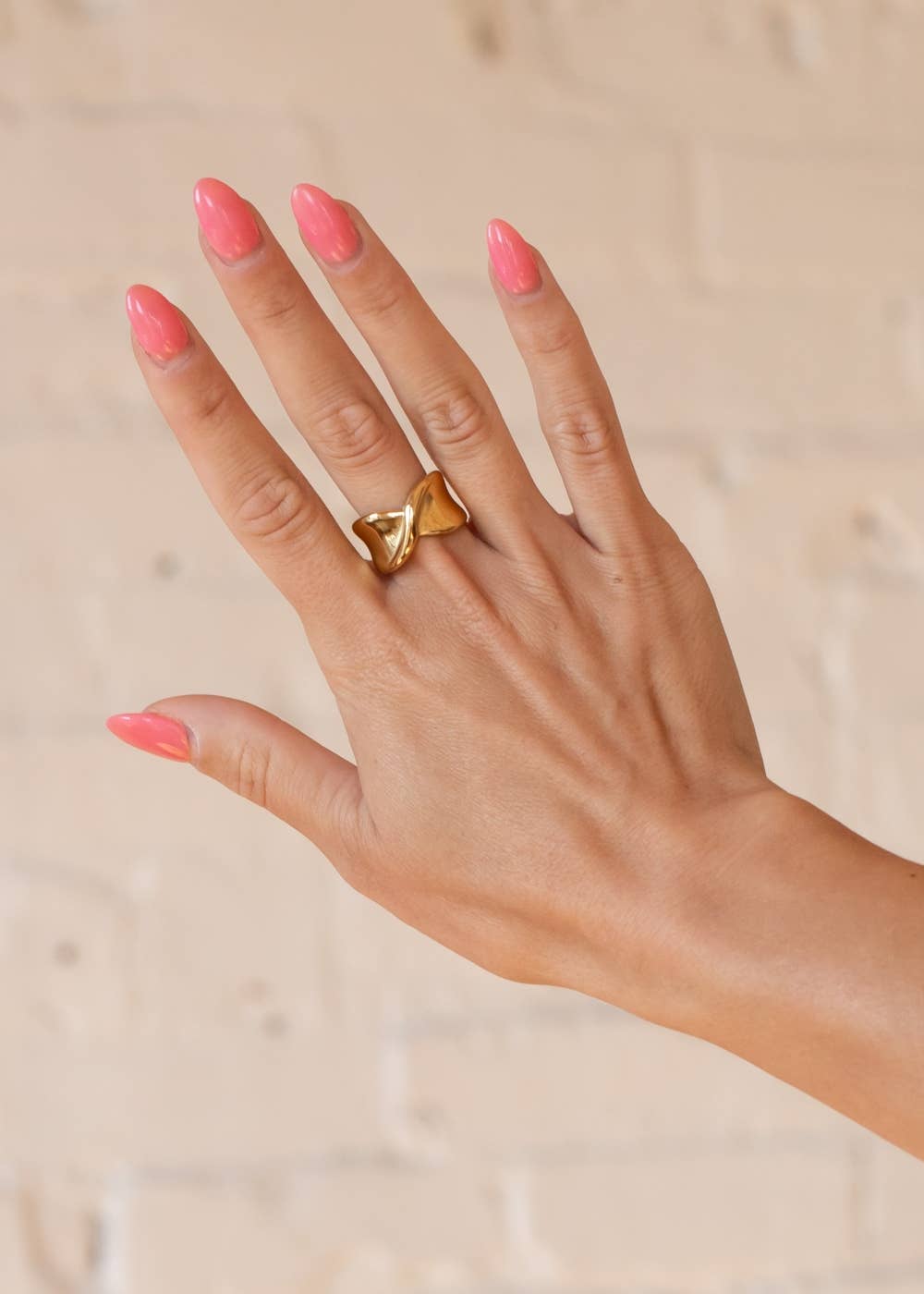 Panache Apparel Co. Luxe Gold Single Twist Ring