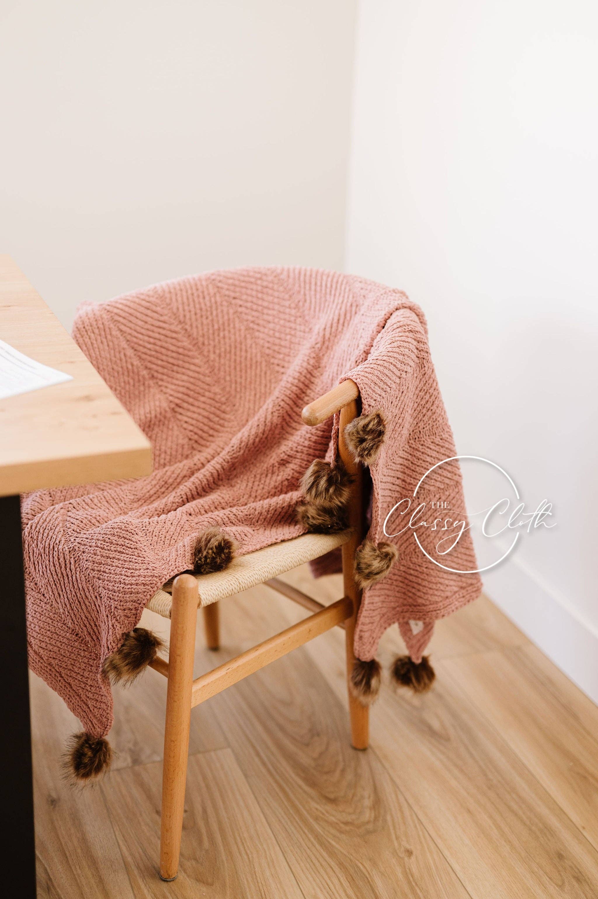 The Classy Cloth WS Blanket Mauve Chenille Pom Blanket
