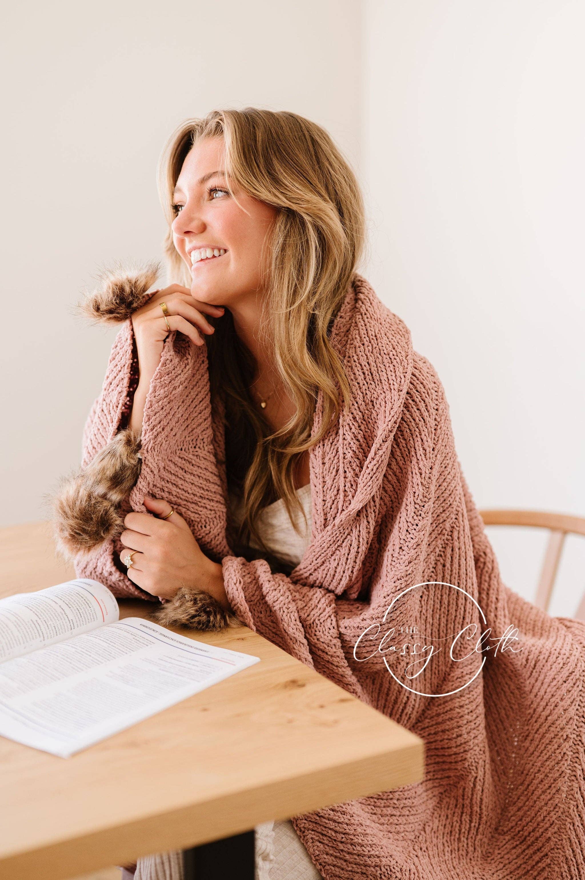 Mauve Chenille Pom Blanket