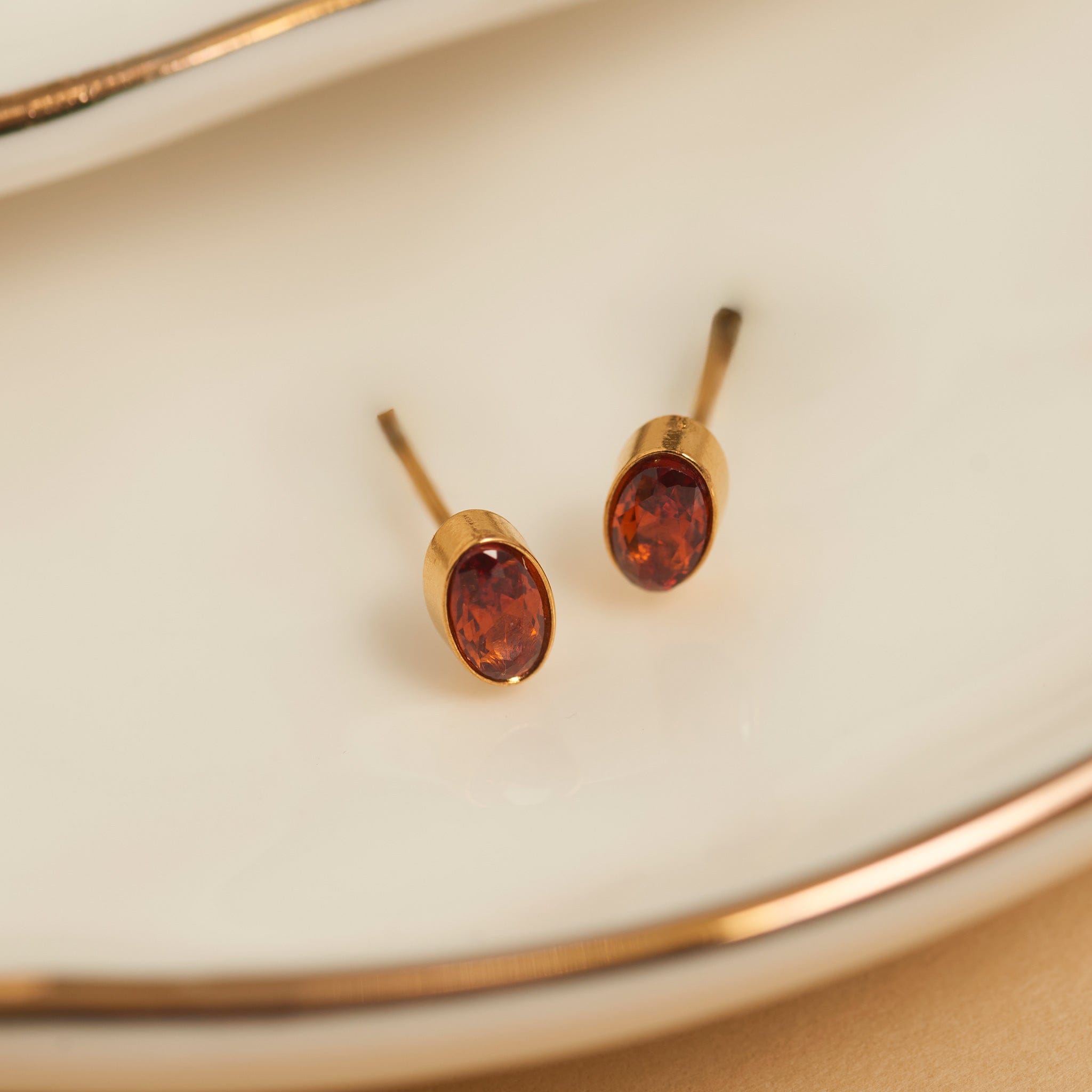 MJJ #8 (Melissa) Earrings Narelle Waterproof Oval Gem Stud Earrings Red Dahlia