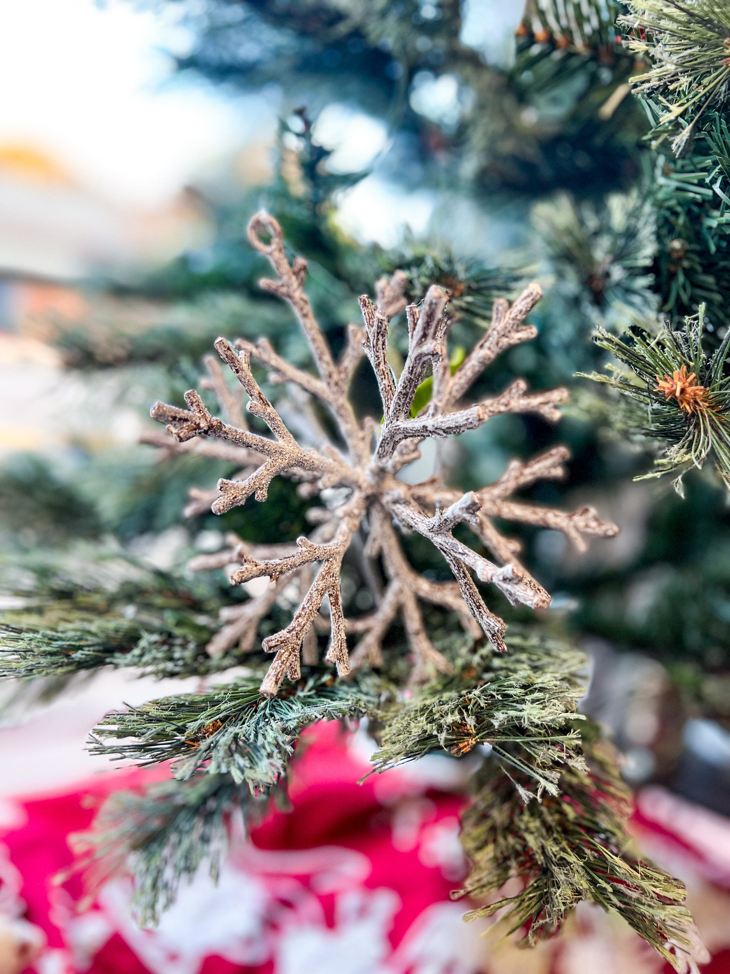 Wills Seasonal Decor Natural Snowflake Ornament