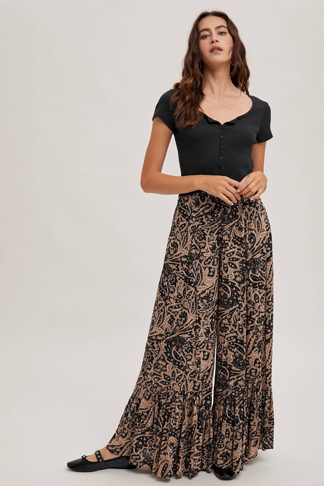 Bluivy PAISLEY PRINT WIDE RUFFLED PANTS: Black / S