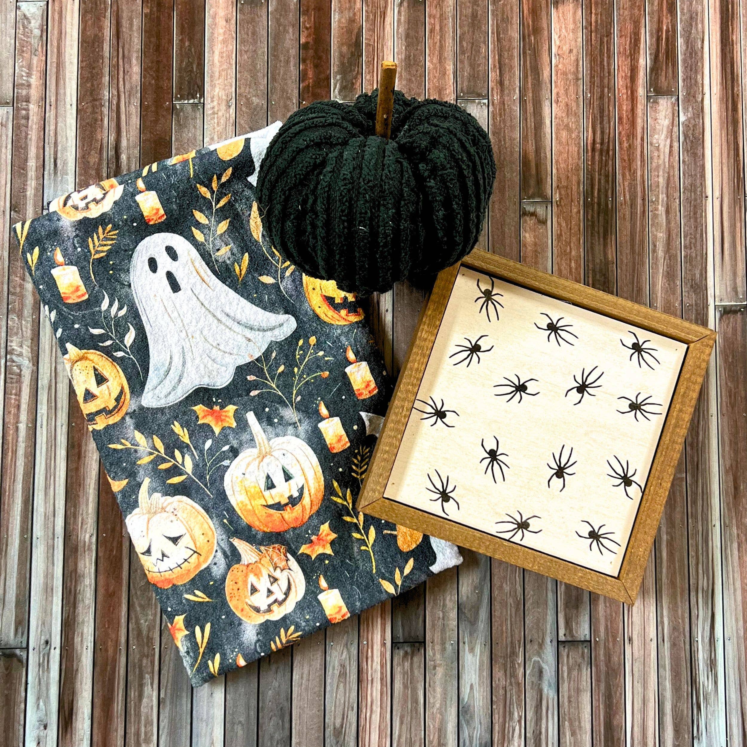 Scary Fall Pumpkins With Ghosts Halloween Waffle Tea Towel